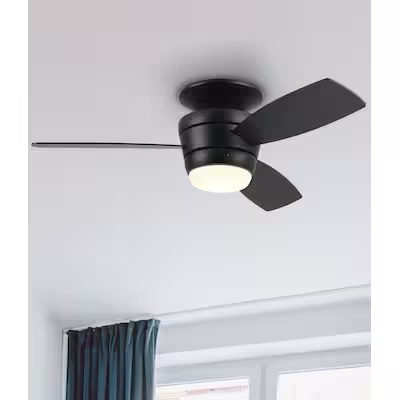  Harbor Breeze Mazon 44-in Matte Black with Black/Driftwood Blades Integrated LED Indoor 