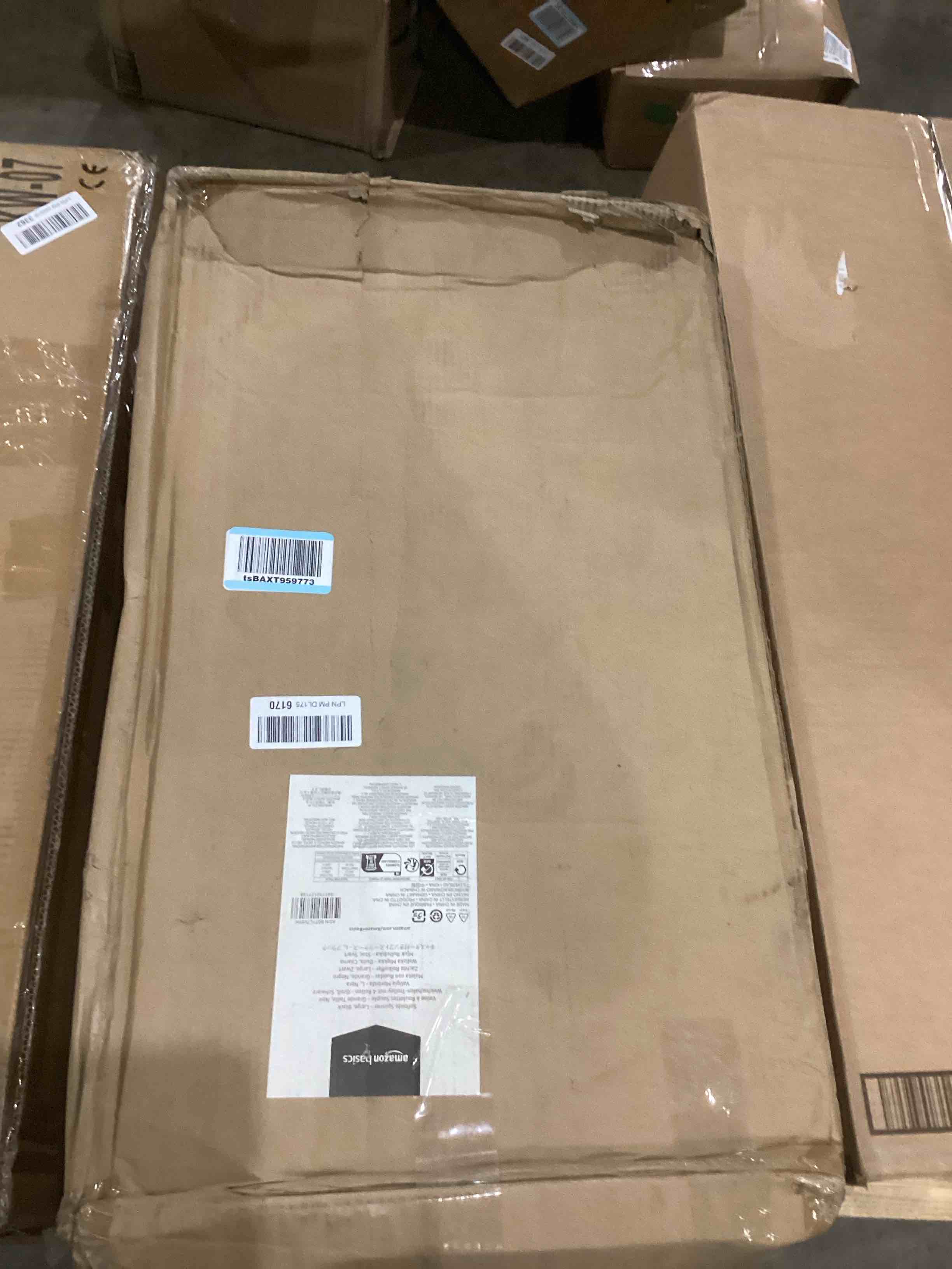 https://s3.amazonaws.com/lotting-images-prod/bidfta/PPE0615586_1738863858724.jpeg