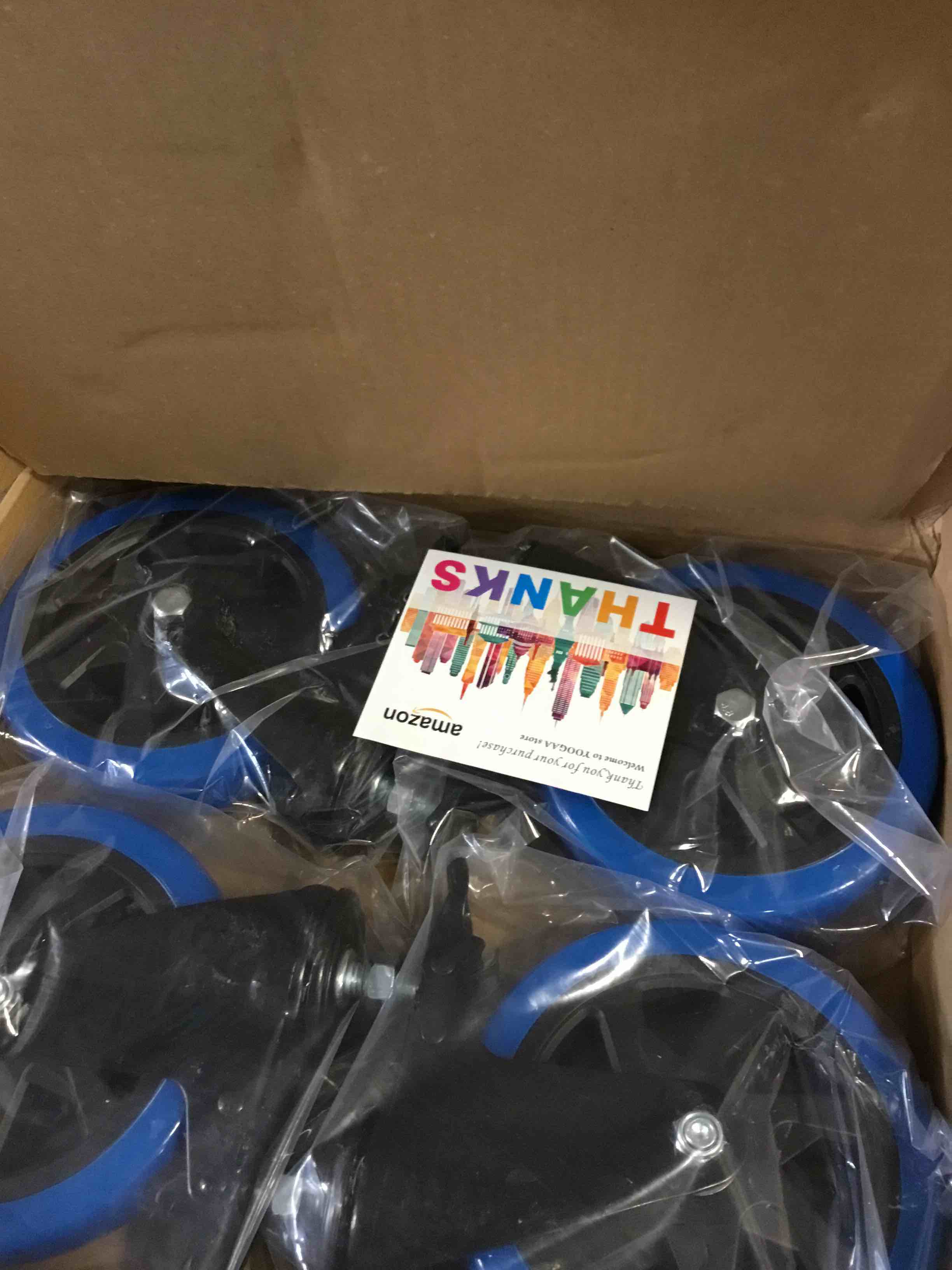 https://s3.amazonaws.com/lotting-images-prod/bidfta/PPE0617503_1730828479635.jpeg