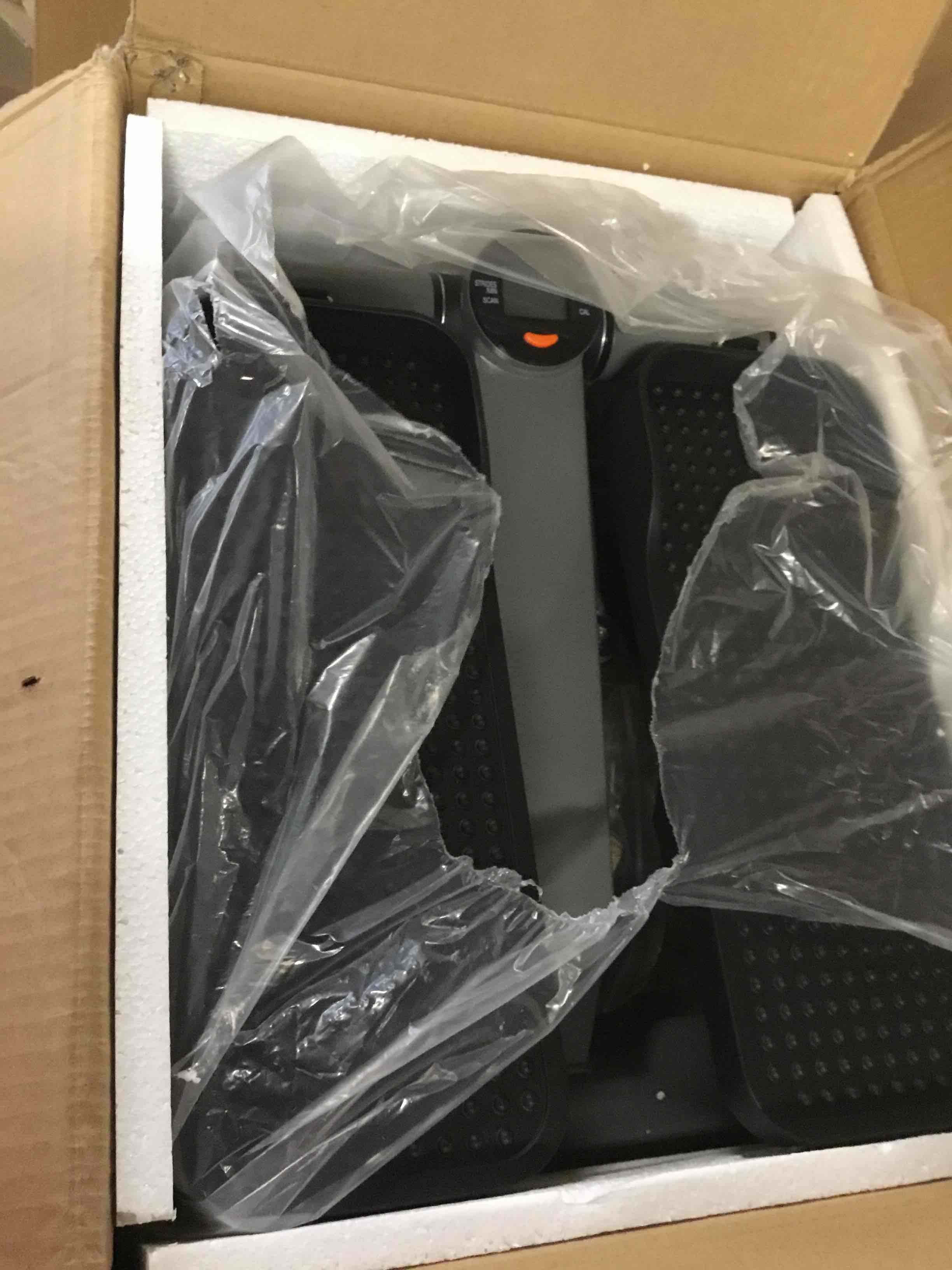 https://s3.amazonaws.com/lotting-images-prod/bidfta/PPE0617901_1730387249683.jpeg