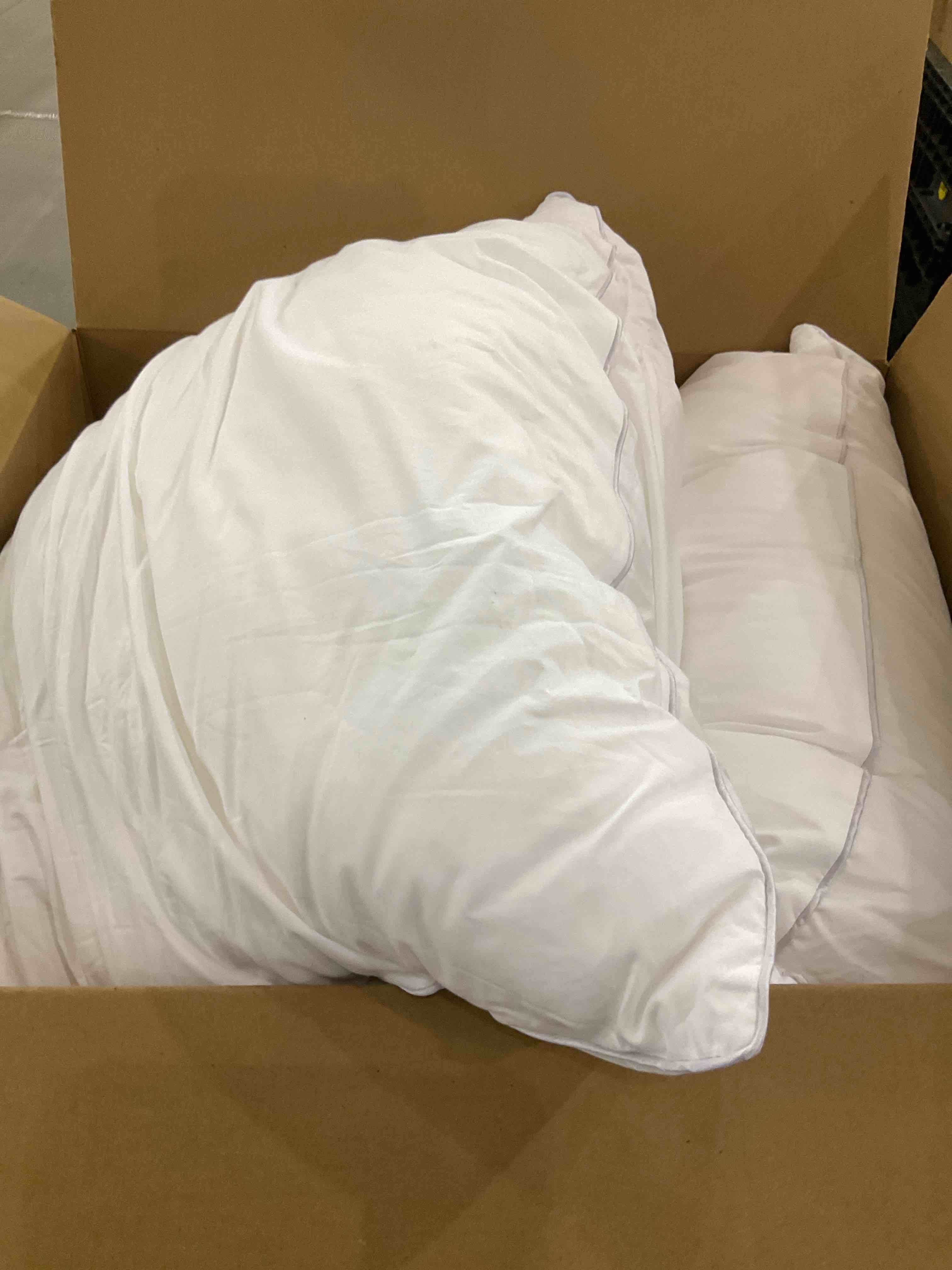 https://s3.amazonaws.com/lotting-images-prod/bidfta/PPE0620870_1732635845975.jpeg