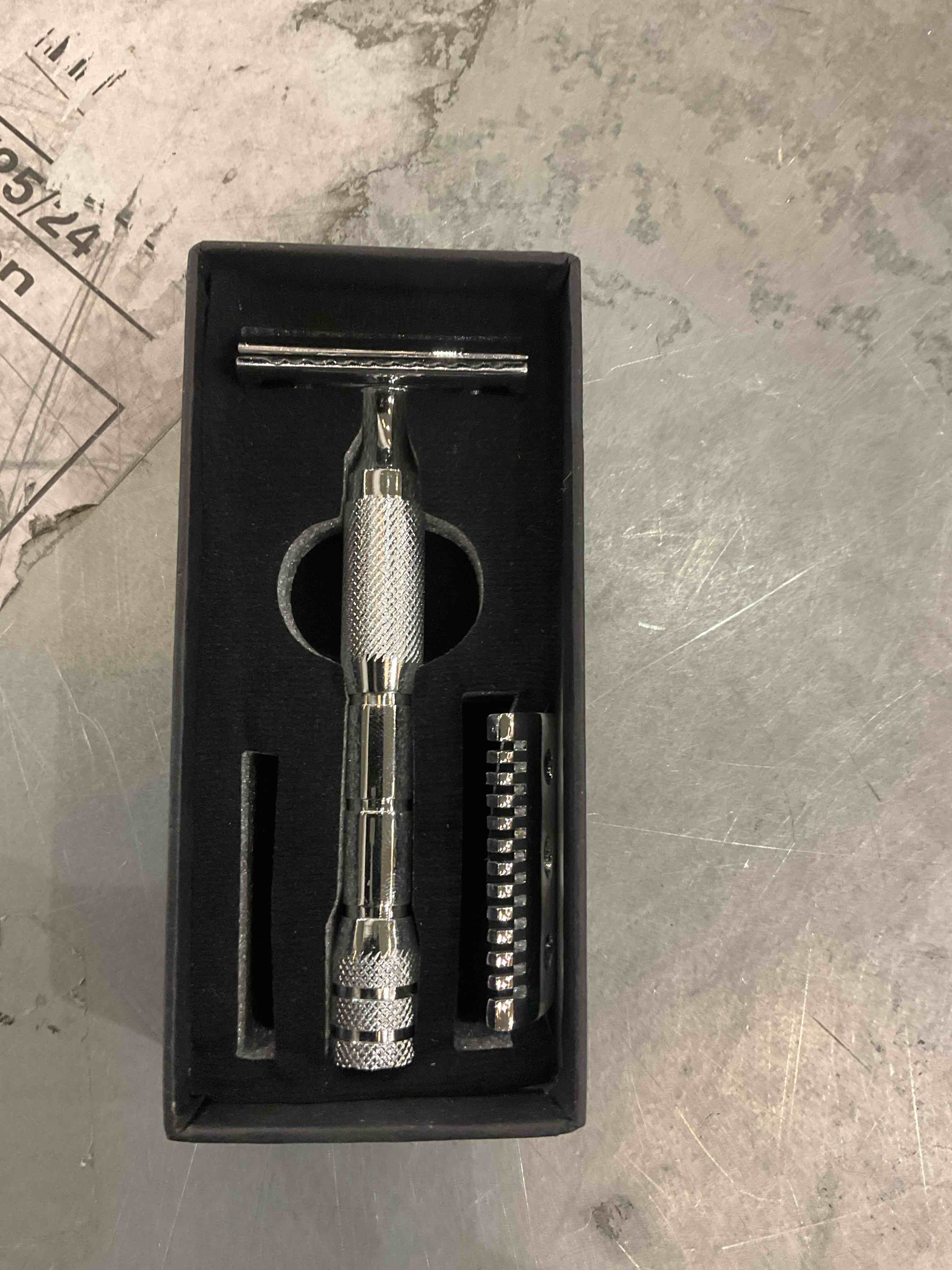 Raka Long Handle Double E.. better shaving experience New