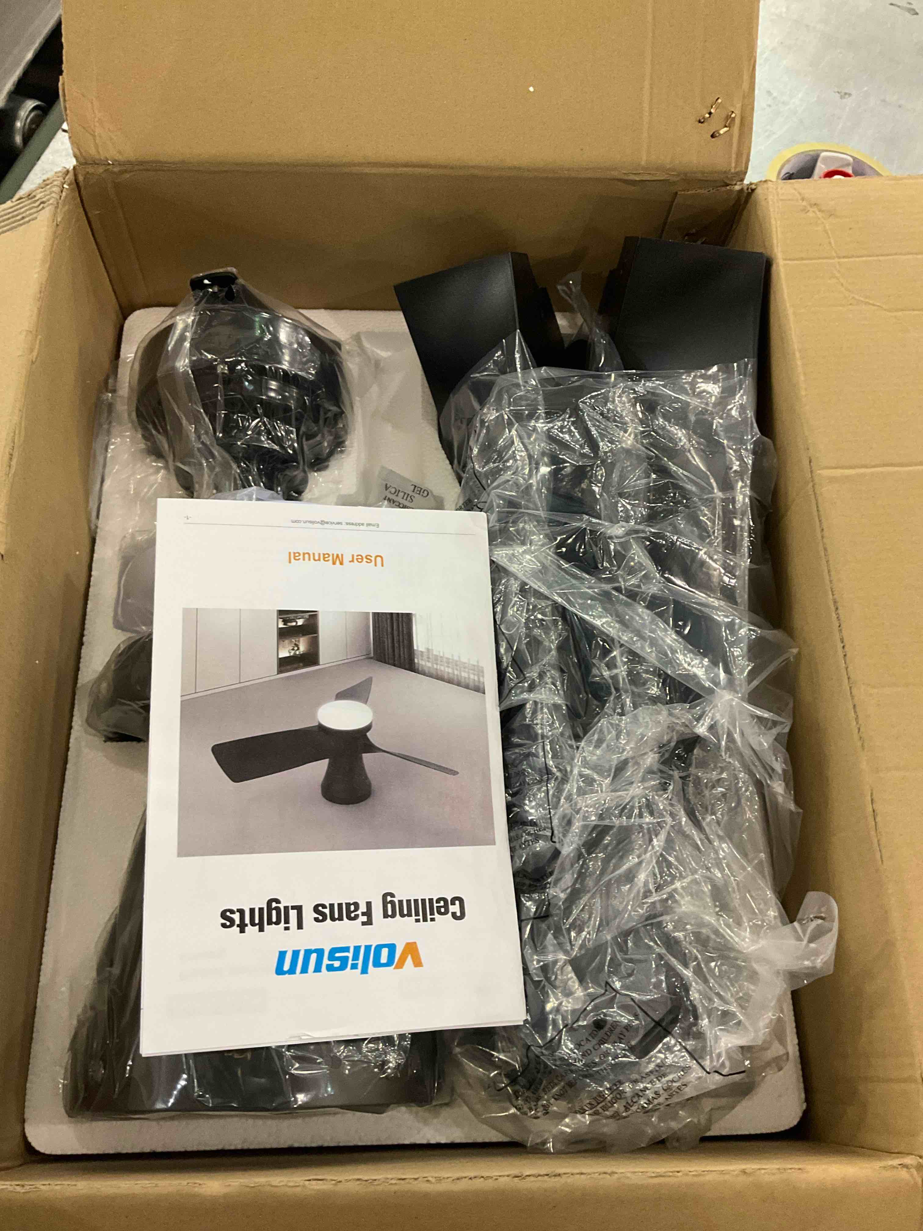 https://s3.amazonaws.com/lotting-images-prod/bidfta/PPE0621795_1732025998550.jpeg
