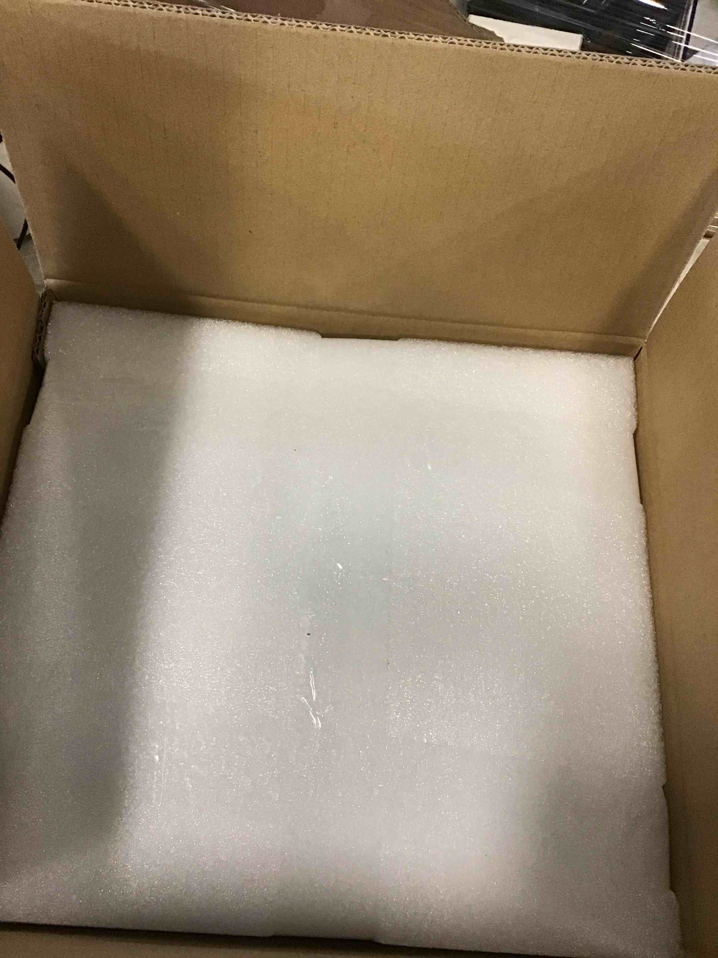 https://s3.amazonaws.com/lotting-images-prod/bidfta/PPE0622887_1730229392878.jpeg