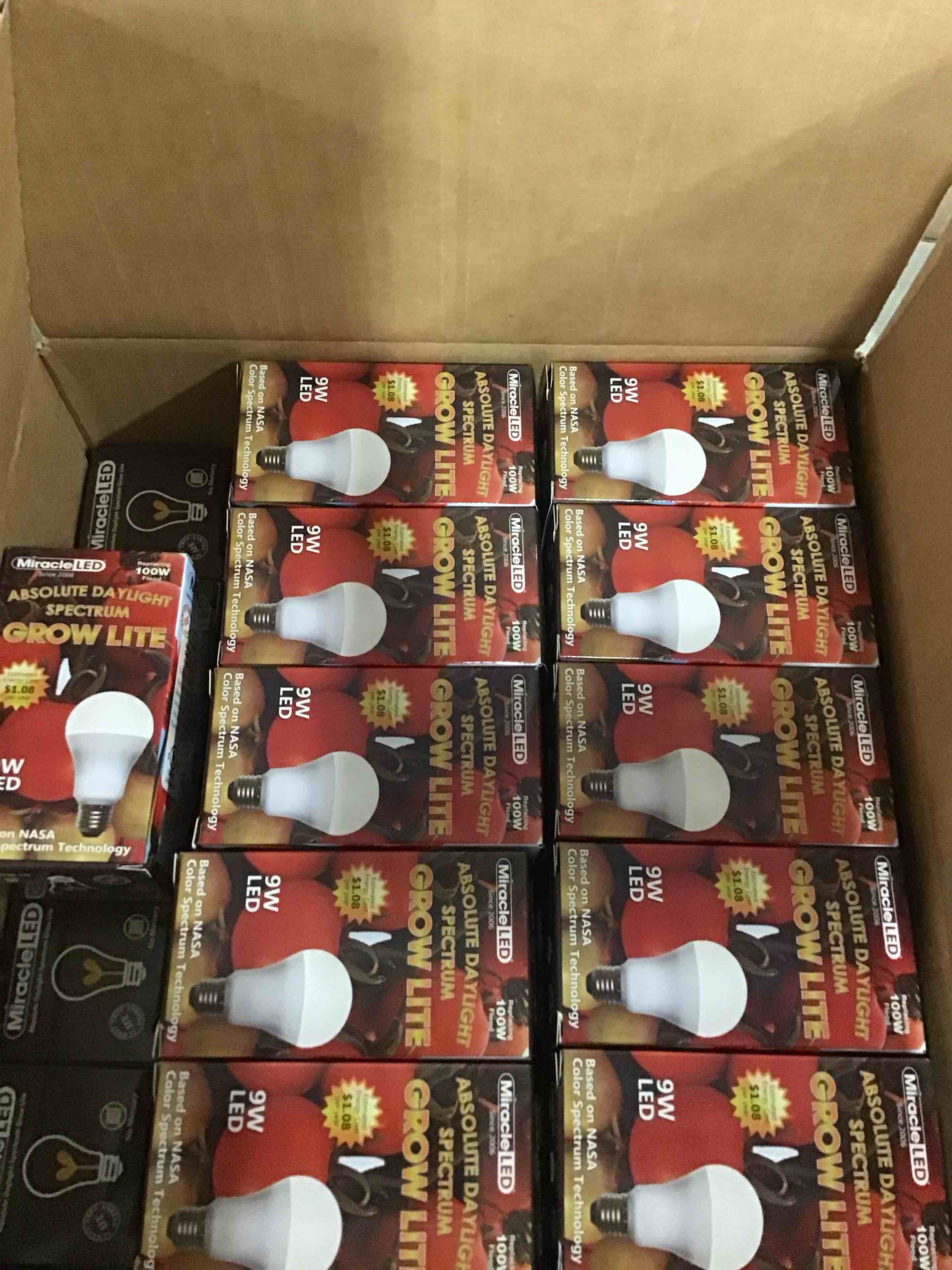 https://s3.amazonaws.com/lotting-images-prod/bidfta/PPE0623368_1730393062227.jpeg