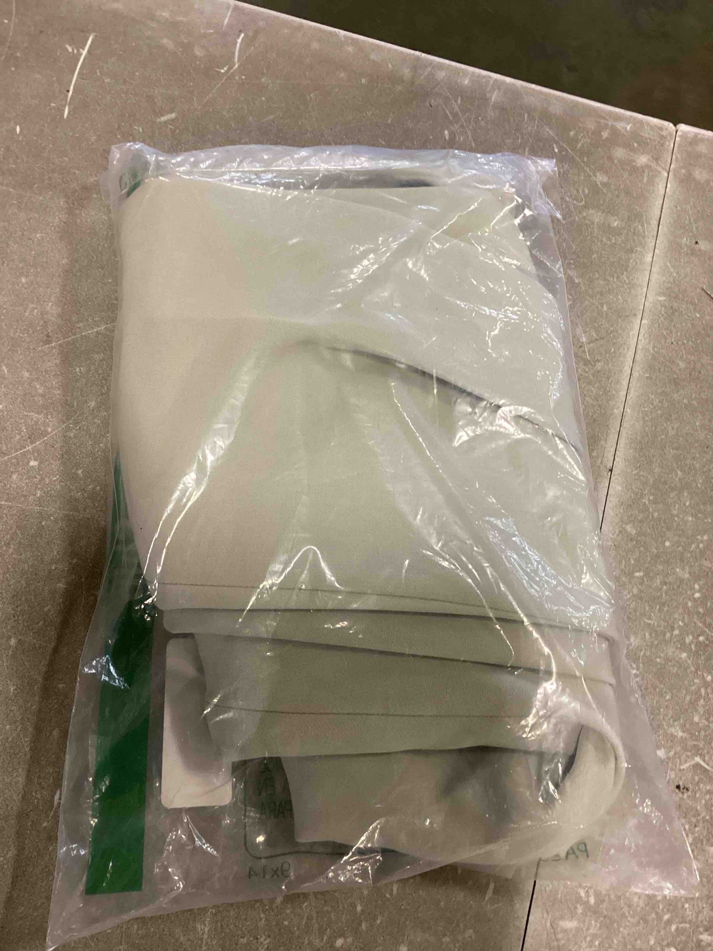 https://s3.amazonaws.com/lotting-images-prod/bidfta/PPE0624710_1730755133213.jpeg