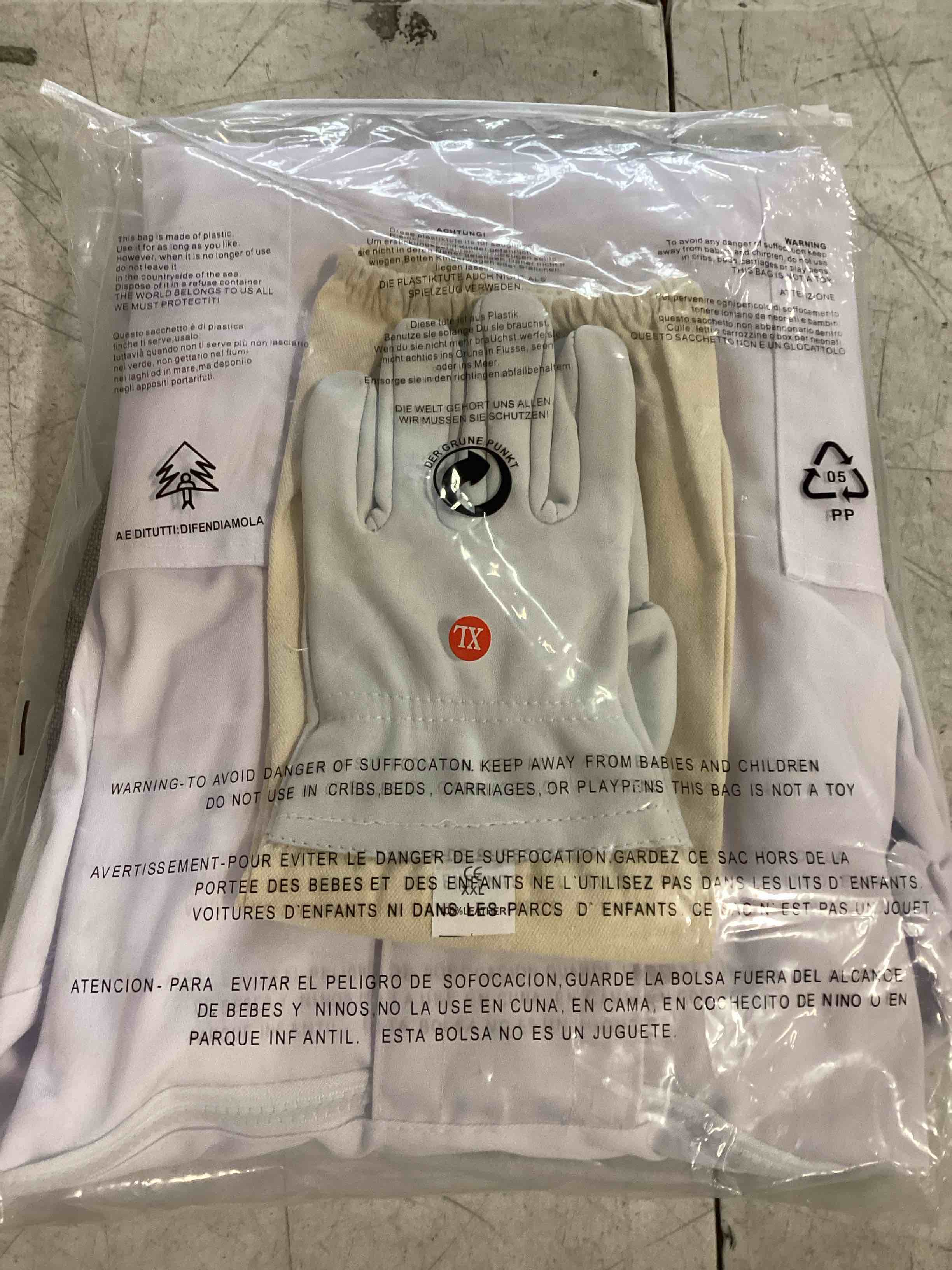 https://s3.amazonaws.com/lotting-images-prod/bidfta/PPE0626166_1730724849136.jpeg