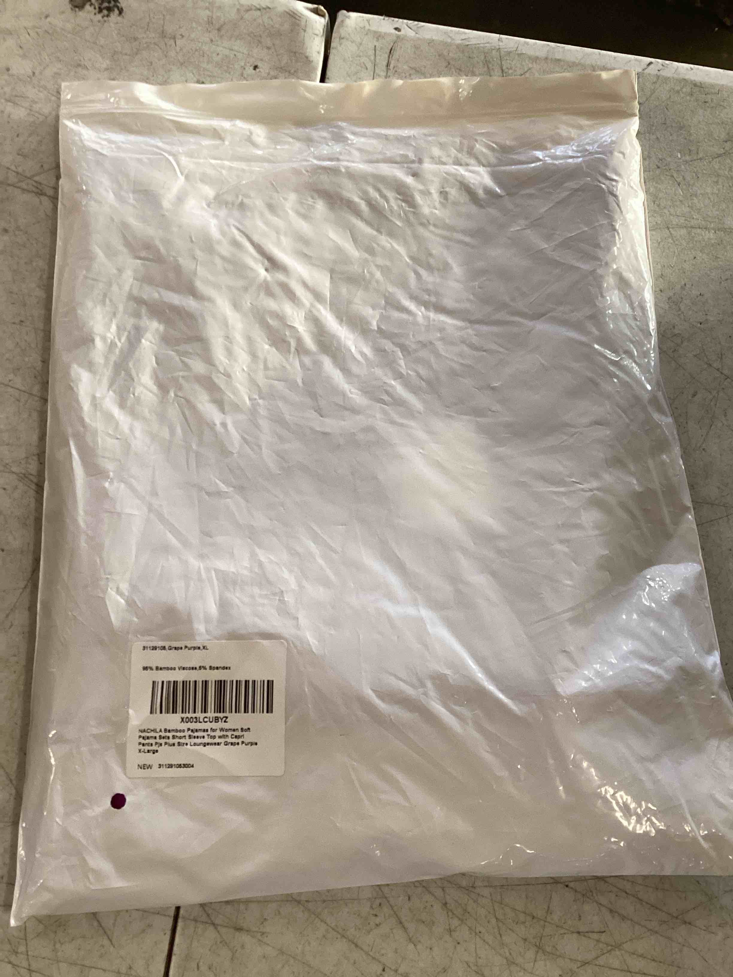 https://s3.amazonaws.com/lotting-images-prod/bidfta/PPE0626490_1730466955662.jpeg