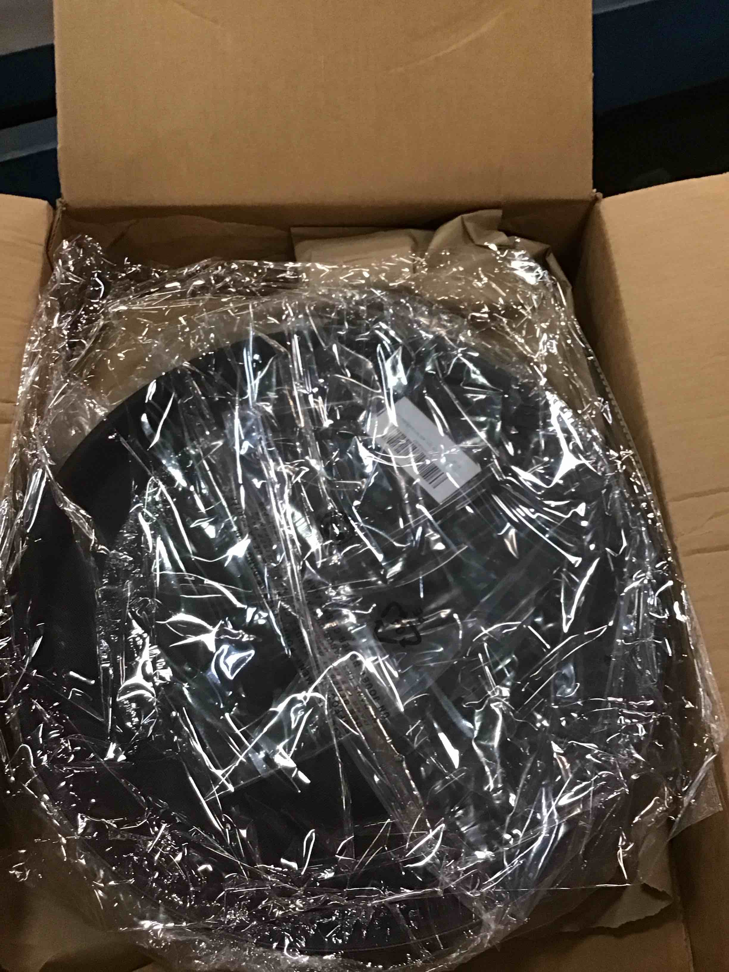https://s3.amazonaws.com/lotting-images-prod/bidfta/PPE0628698_1731968725390.jpeg