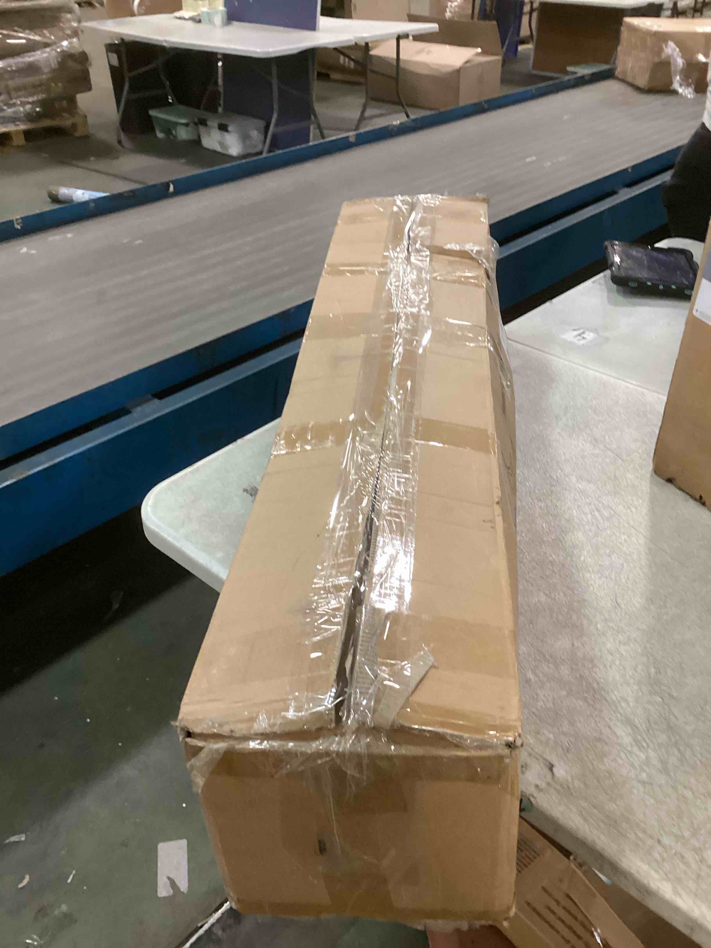 https://s3.amazonaws.com/lotting-images-prod/bidfta/PPE0629325_1731465898265.jpeg