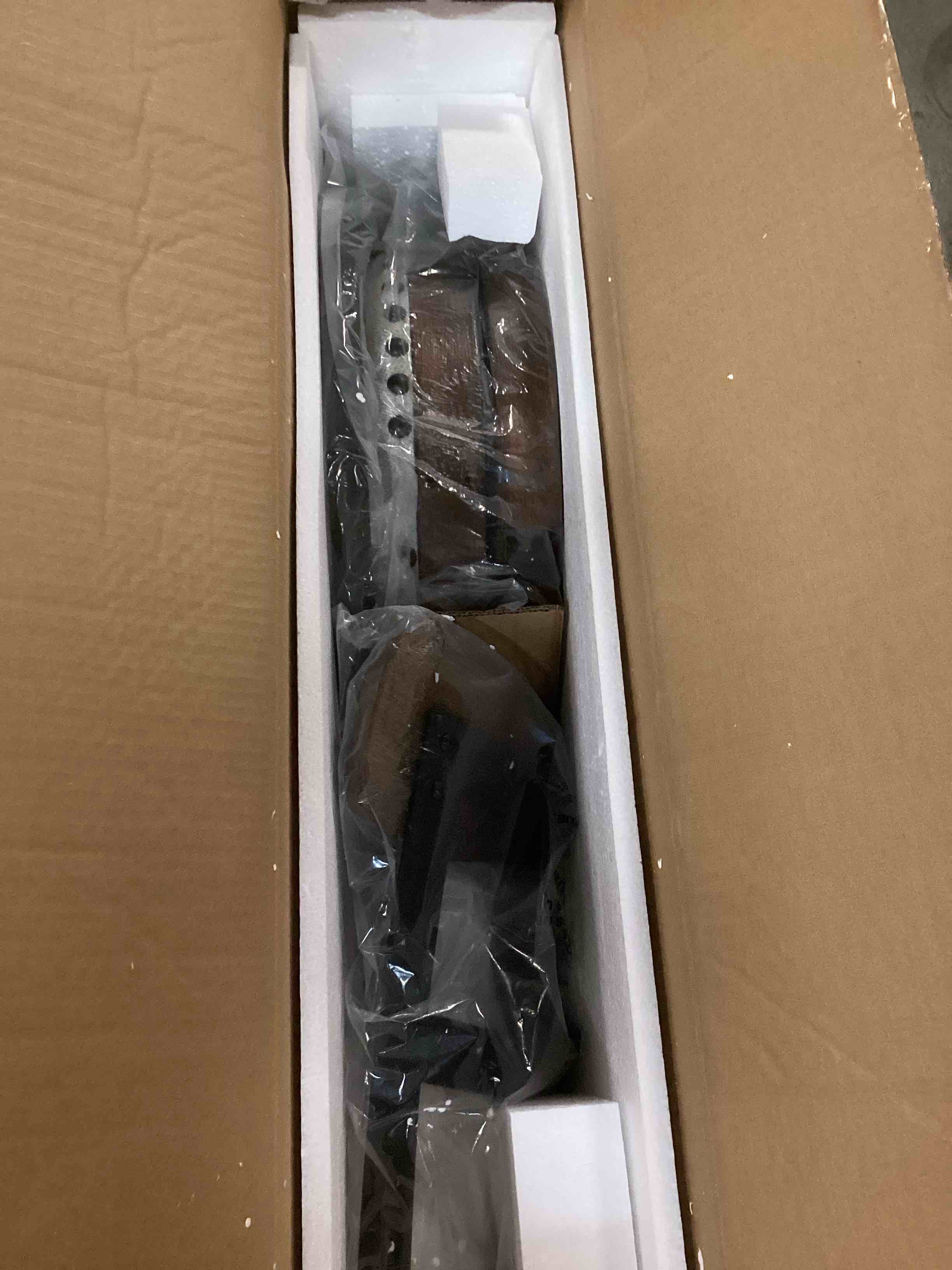 https://s3.amazonaws.com/lotting-images-prod/bidfta/PPE0629338_1731462097816.jpeg