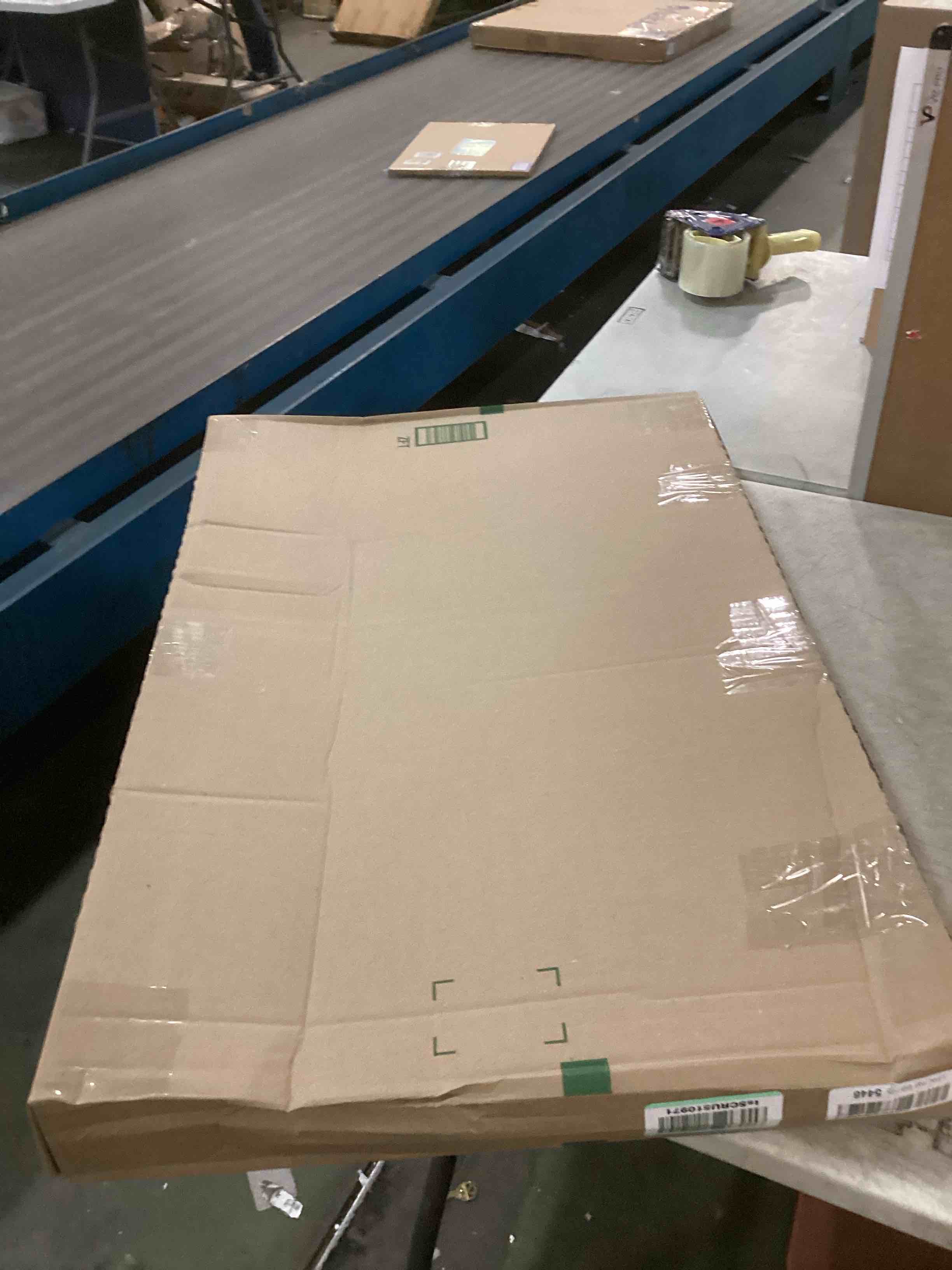 https://s3.amazonaws.com/lotting-images-prod/bidfta/PPE0629490_1731386526779.jpeg
