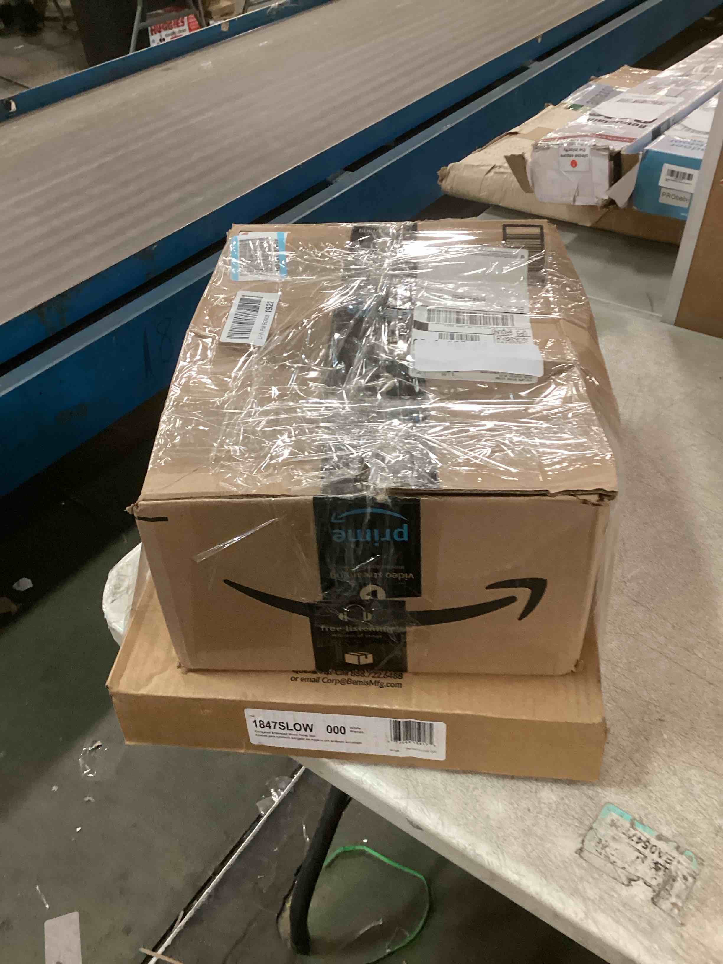 https://s3.amazonaws.com/lotting-images-prod/bidfta/PPE0629850_1731126918323.jpeg