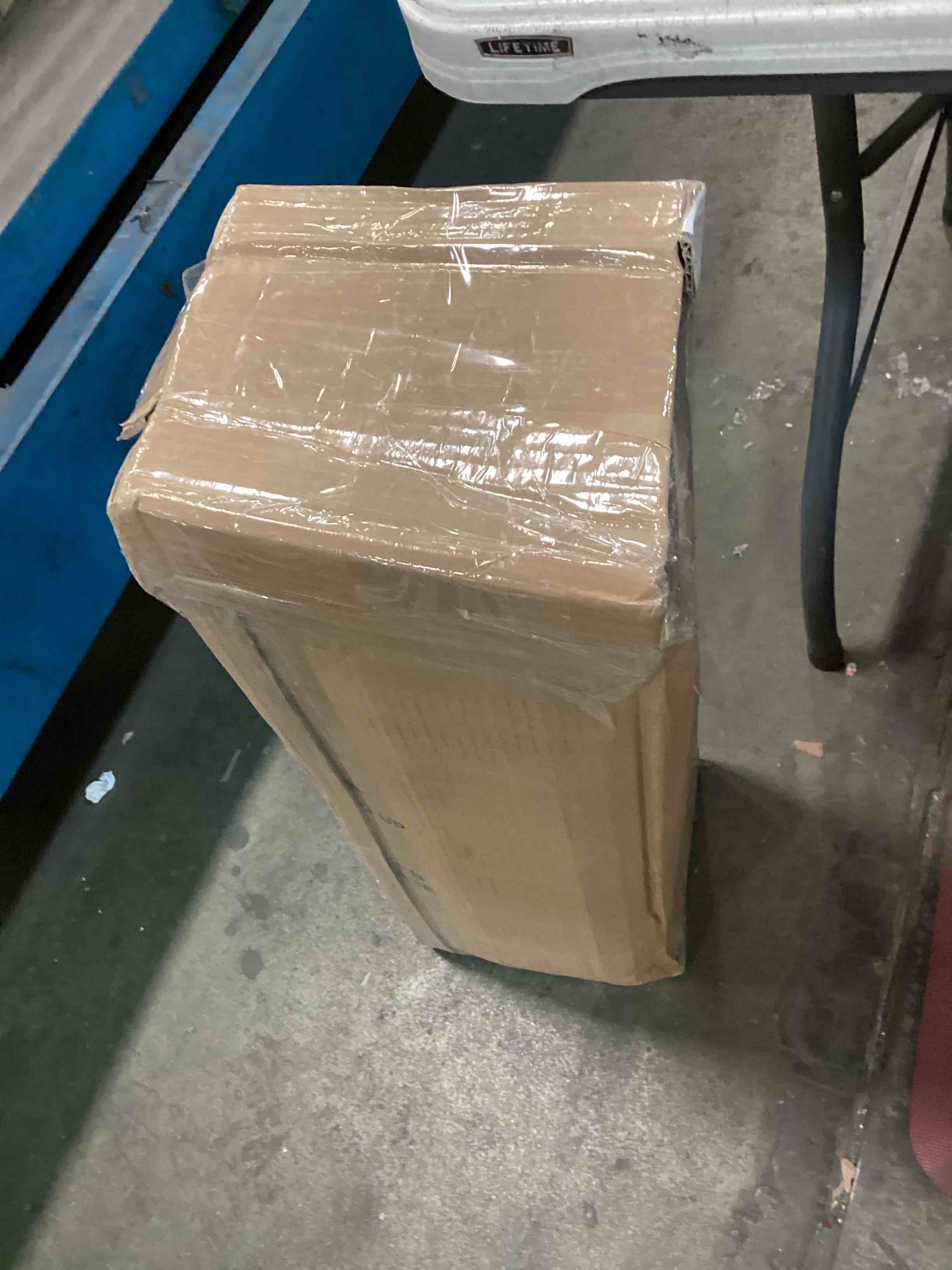 https://s3.amazonaws.com/lotting-images-prod/bidfta/PPE0630926_1731104369475.jpeg