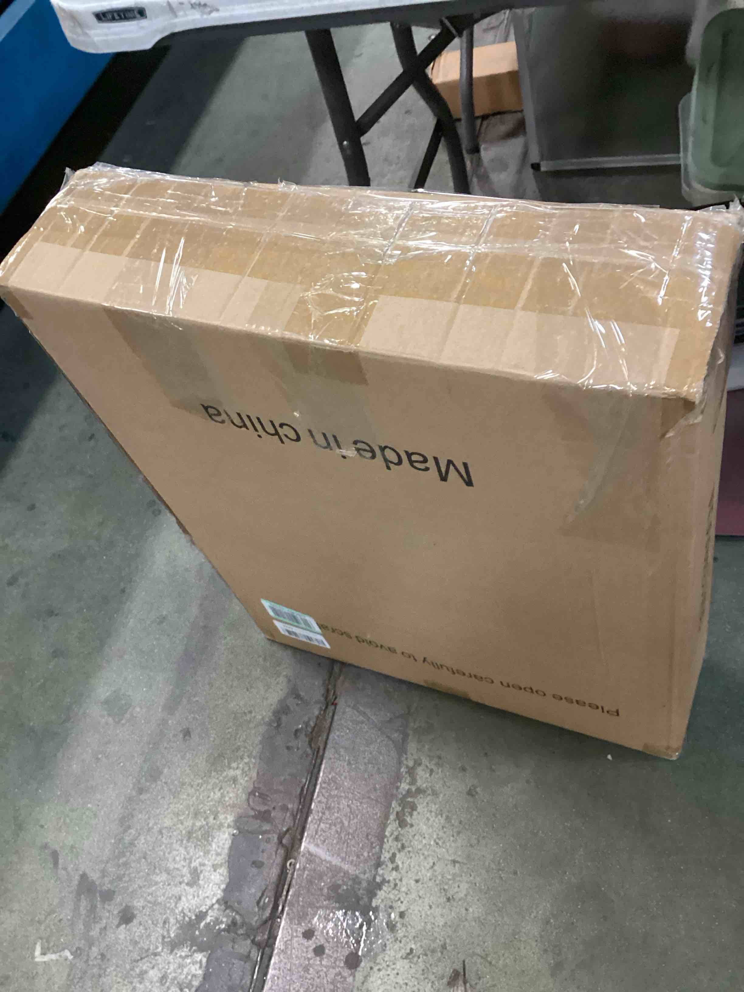 https://s3.amazonaws.com/lotting-images-prod/bidfta/PPE0631759_1730329084471.jpeg