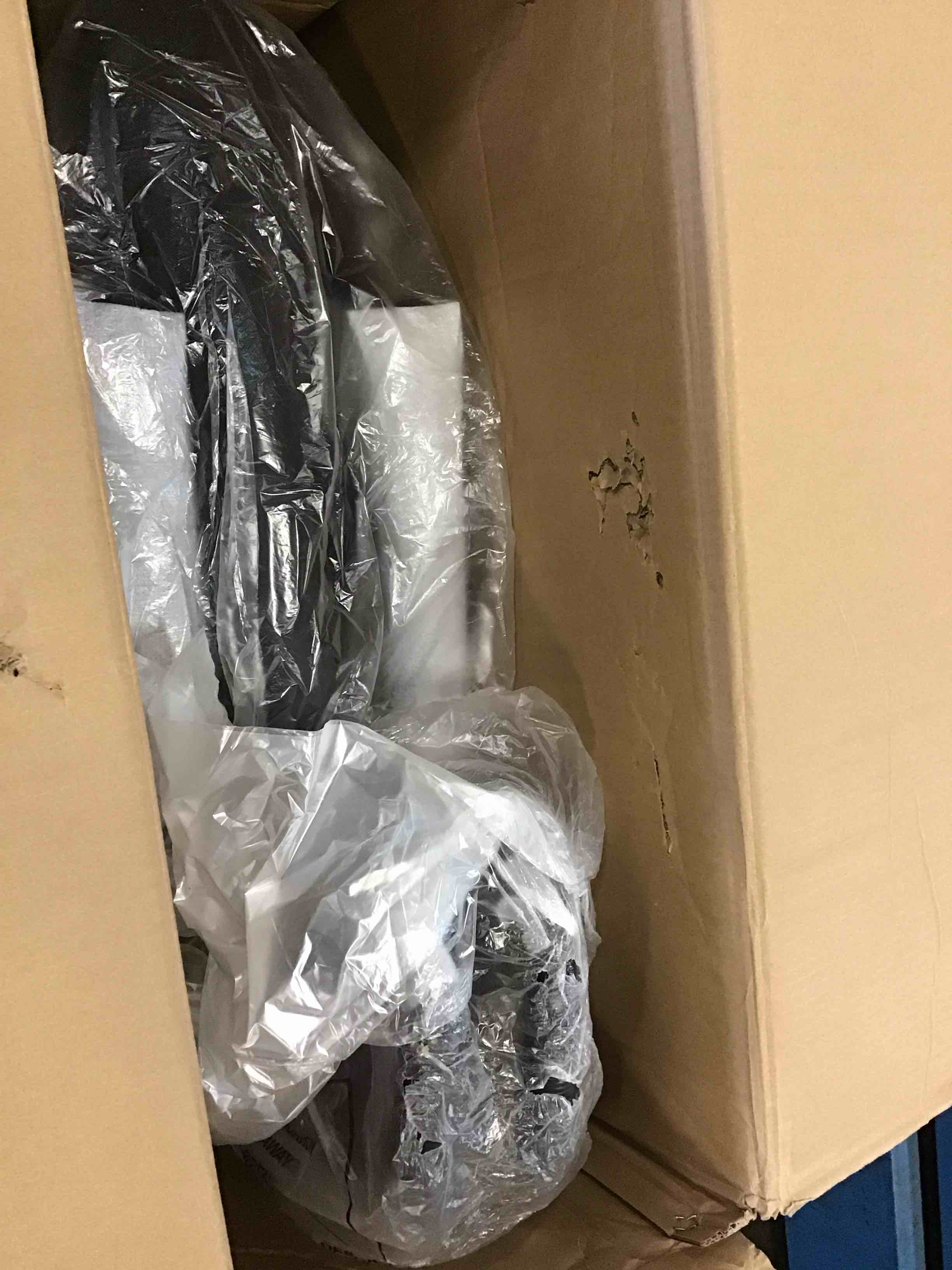 https://s3.amazonaws.com/lotting-images-prod/bidfta/PPE0634203_1730996308166.jpeg