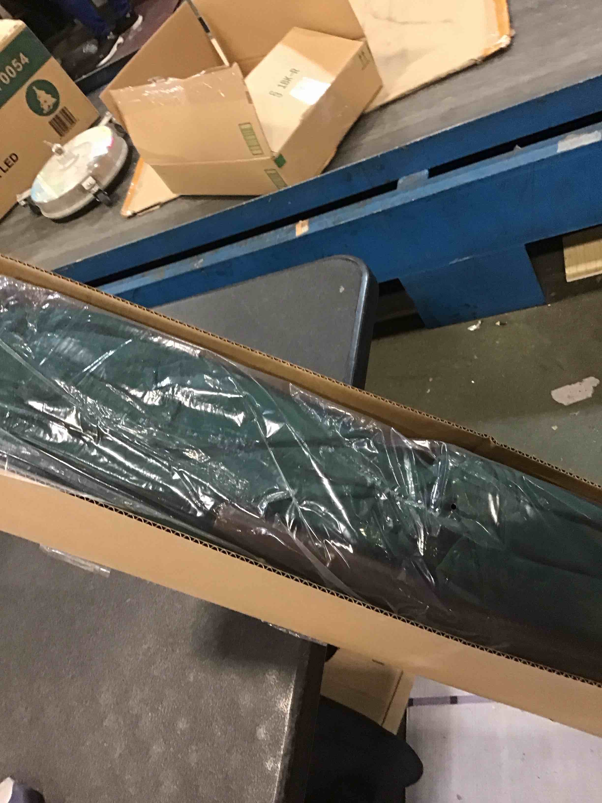 https://s3.amazonaws.com/lotting-images-prod/bidfta/PPE0634598_1730835610165.jpeg