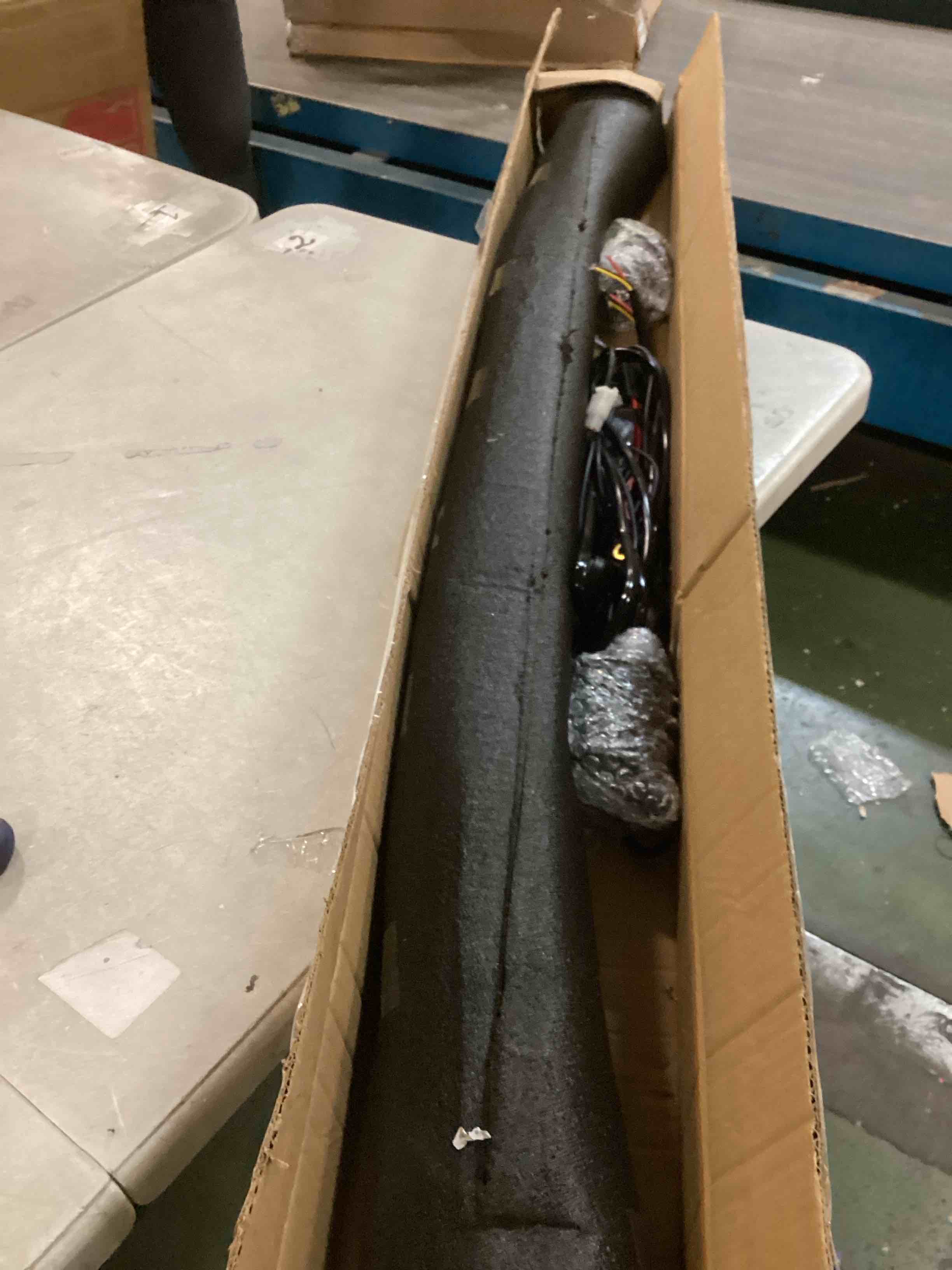 https://s3.amazonaws.com/lotting-images-prod/bidfta/PPE0636780_1731475344784.jpeg