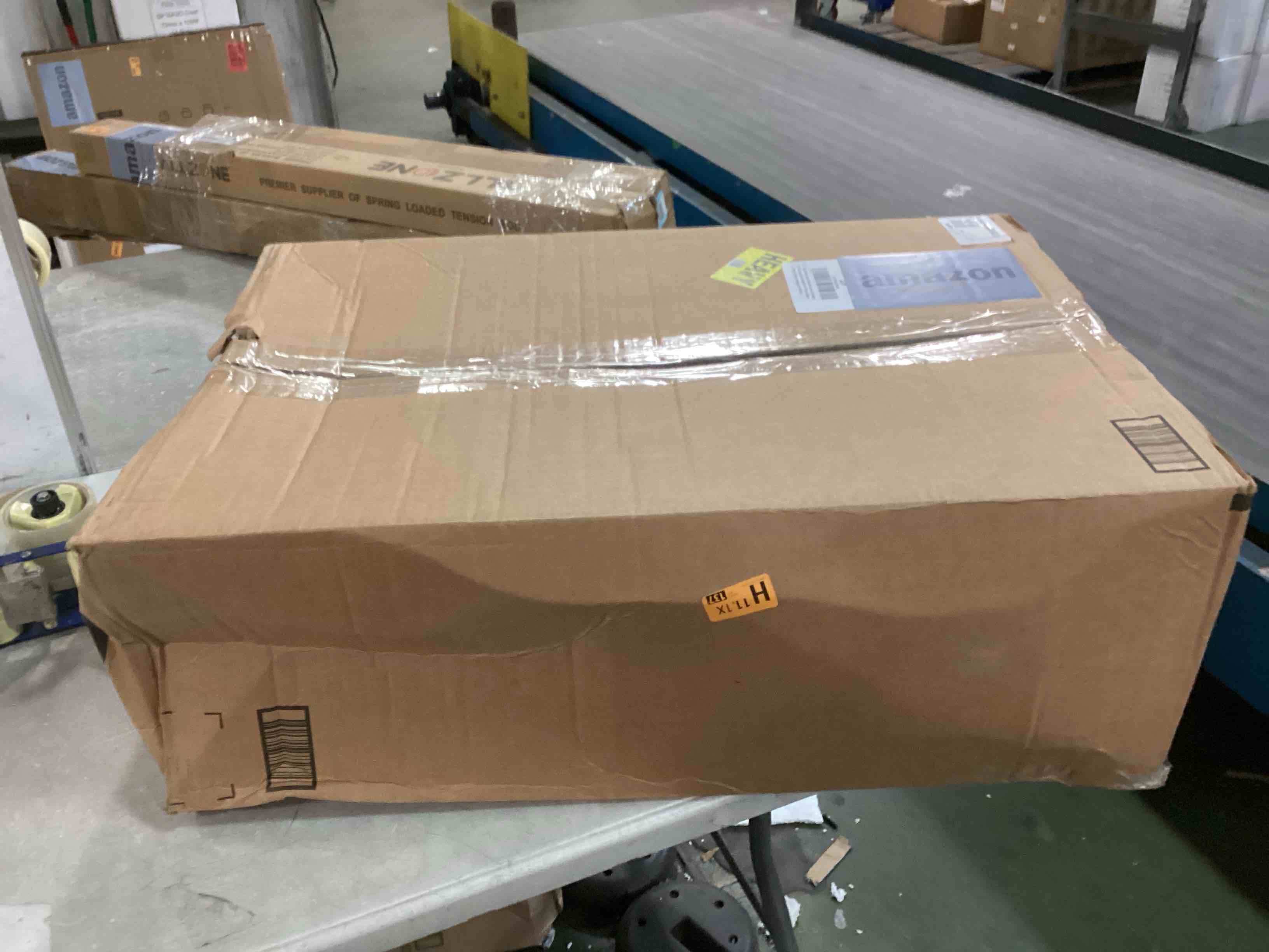 https://s3.amazonaws.com/lotting-images-prod/bidfta/PPE0636782_1731474981714.jpeg