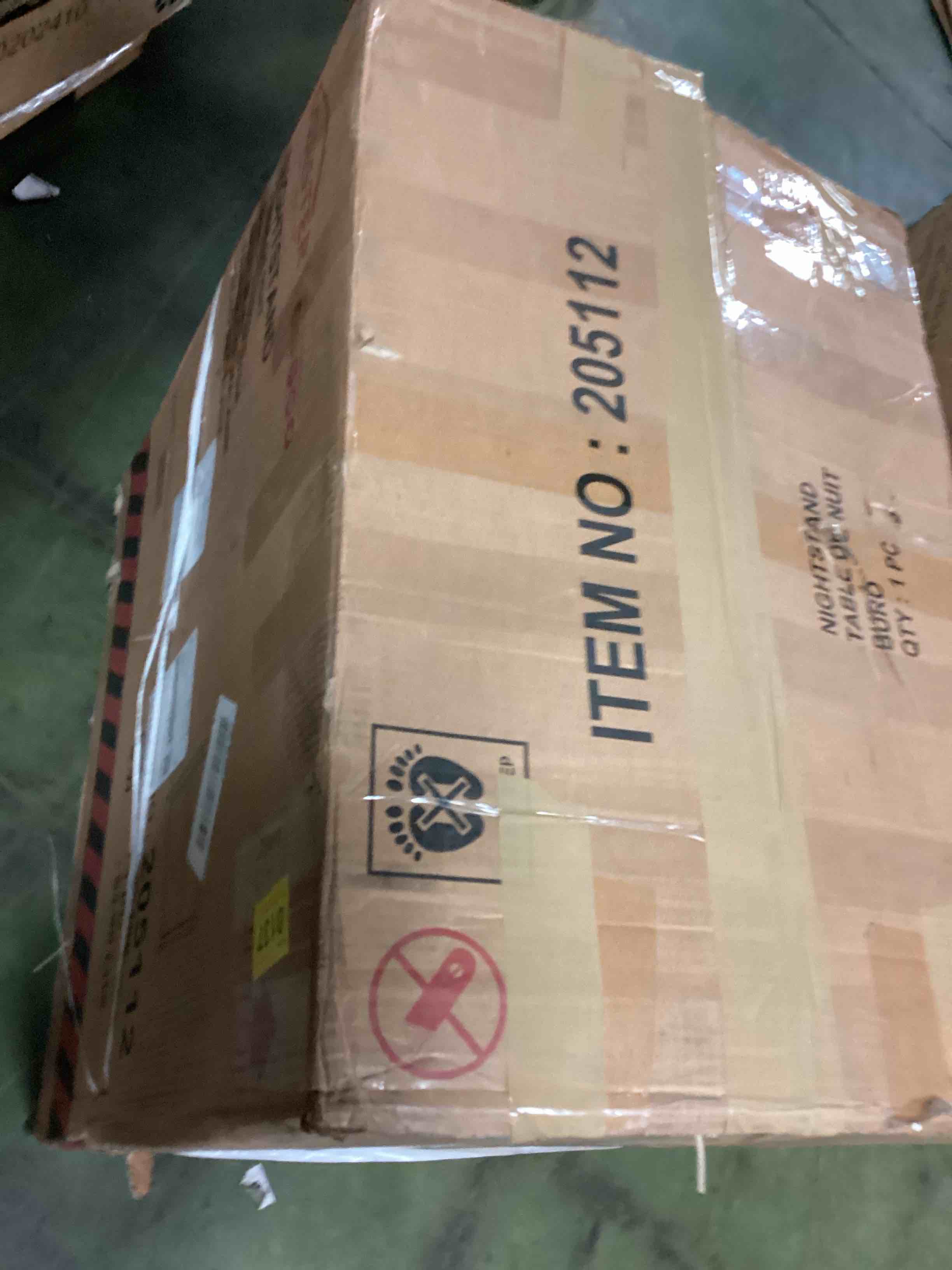 https://s3.amazonaws.com/lotting-images-prod/bidfta/PPE0637430_1730982096207.jpeg