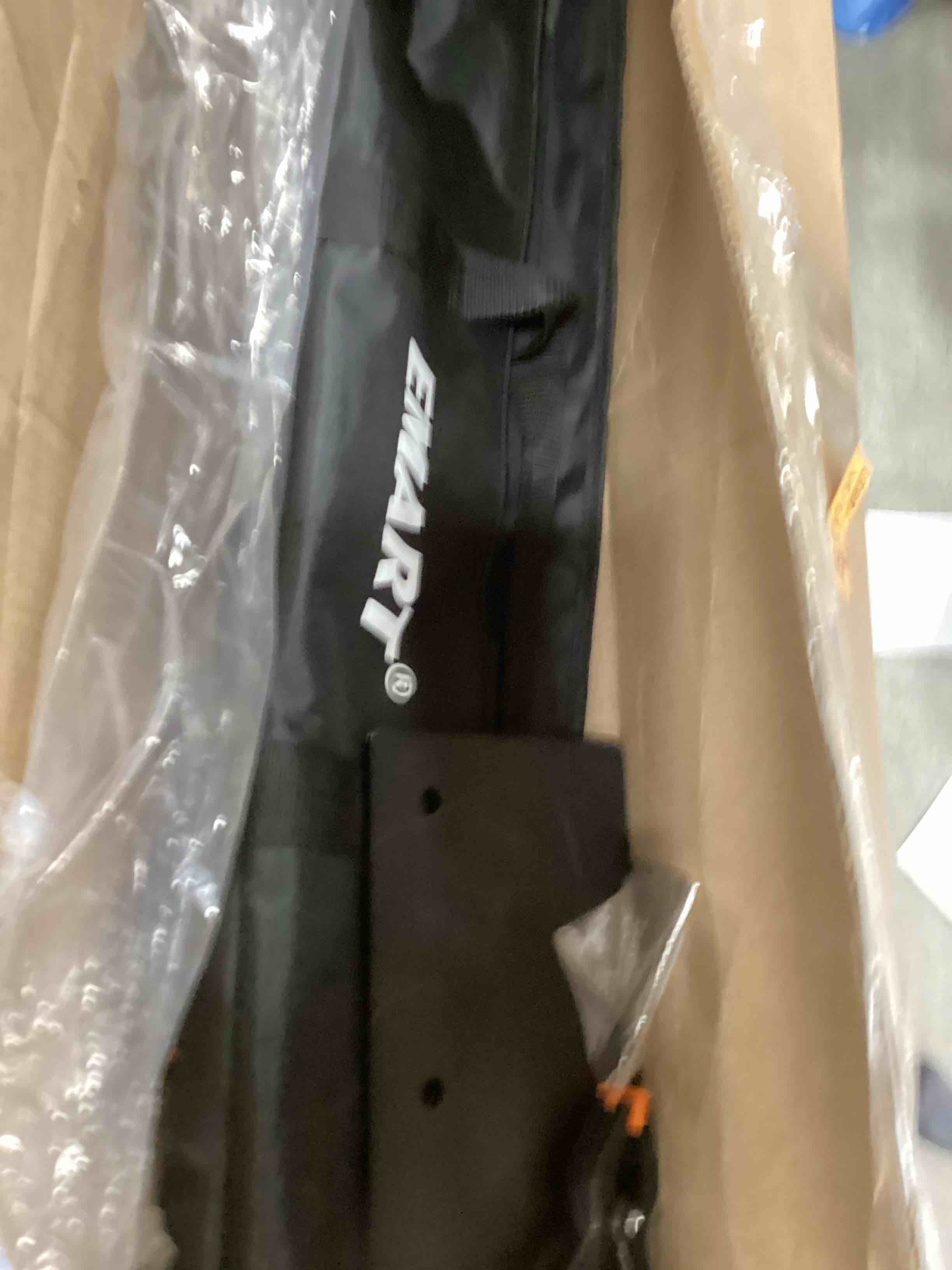 https://s3.amazonaws.com/lotting-images-prod/bidfta/PPE0638026_1731332783119.jpeg