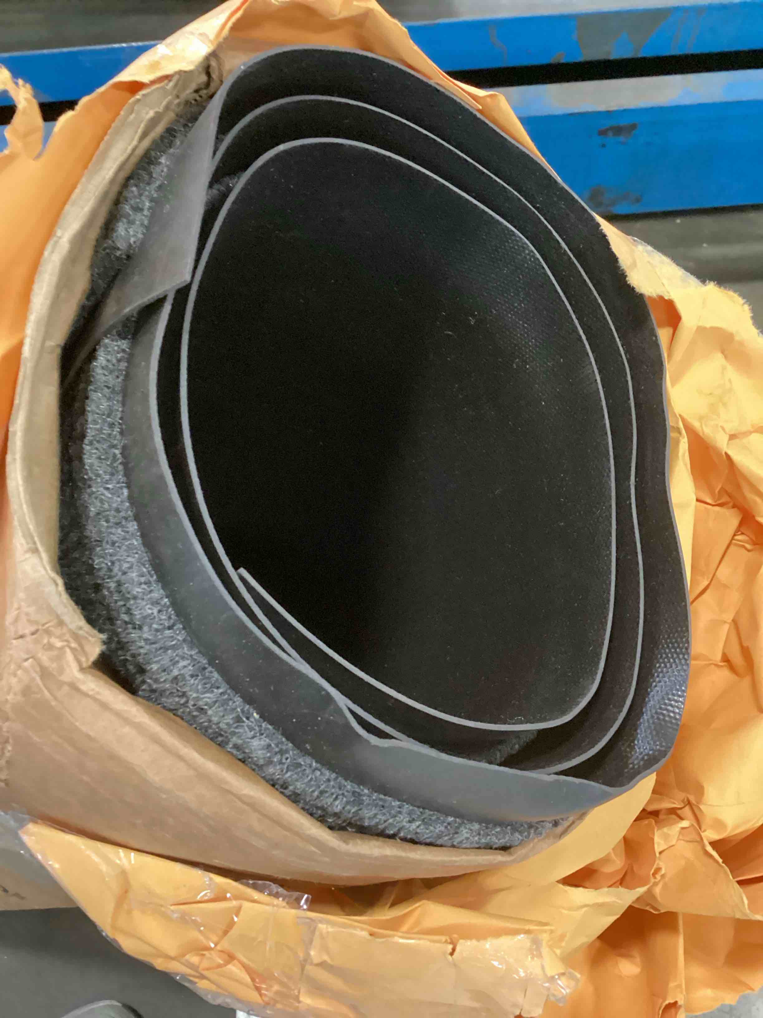 https://s3.amazonaws.com/lotting-images-prod/bidfta/PPE0638120_1730997660795.jpeg