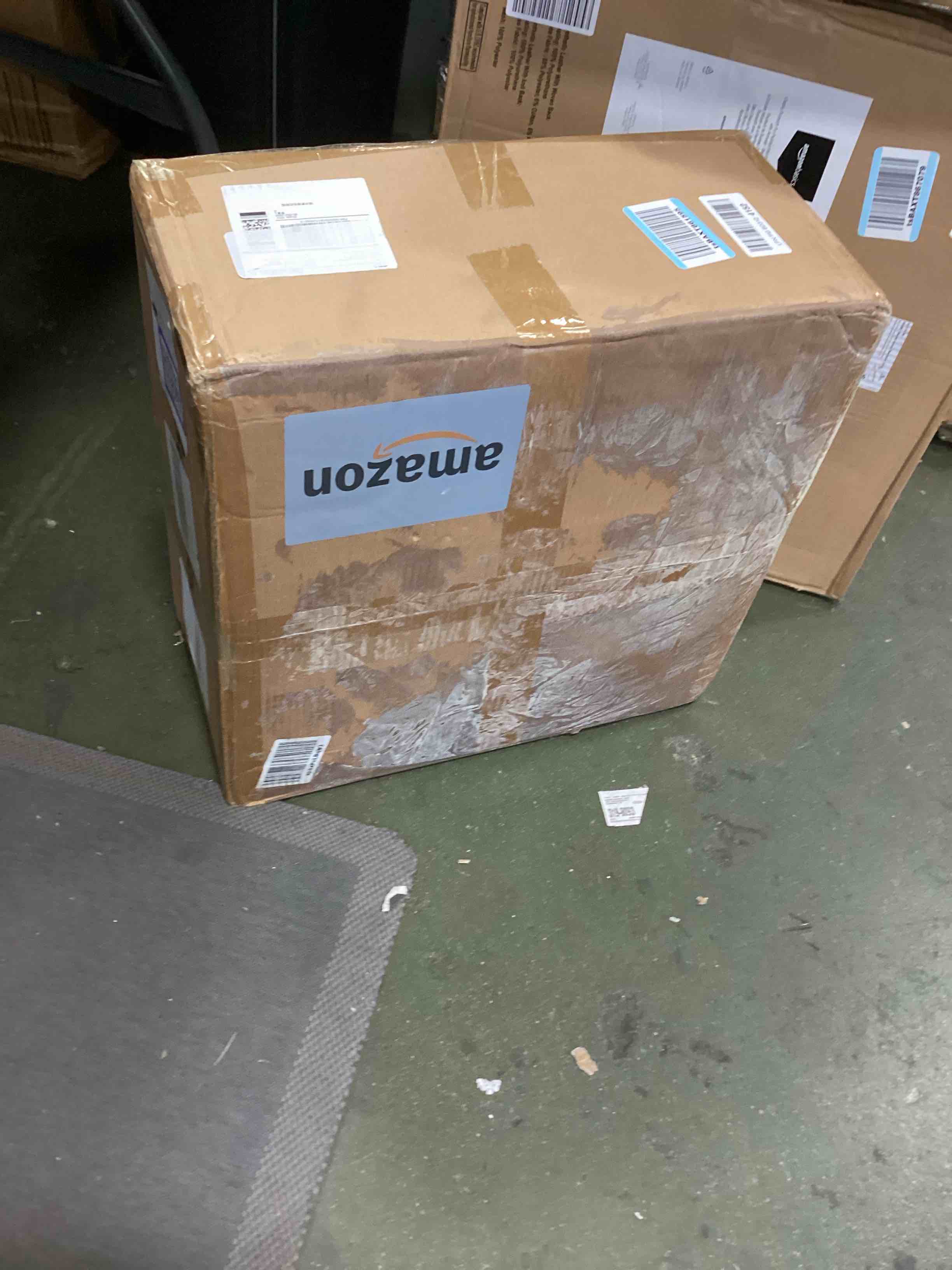 https://s3.amazonaws.com/lotting-images-prod/bidfta/PPE0638151_1730994128674.jpeg