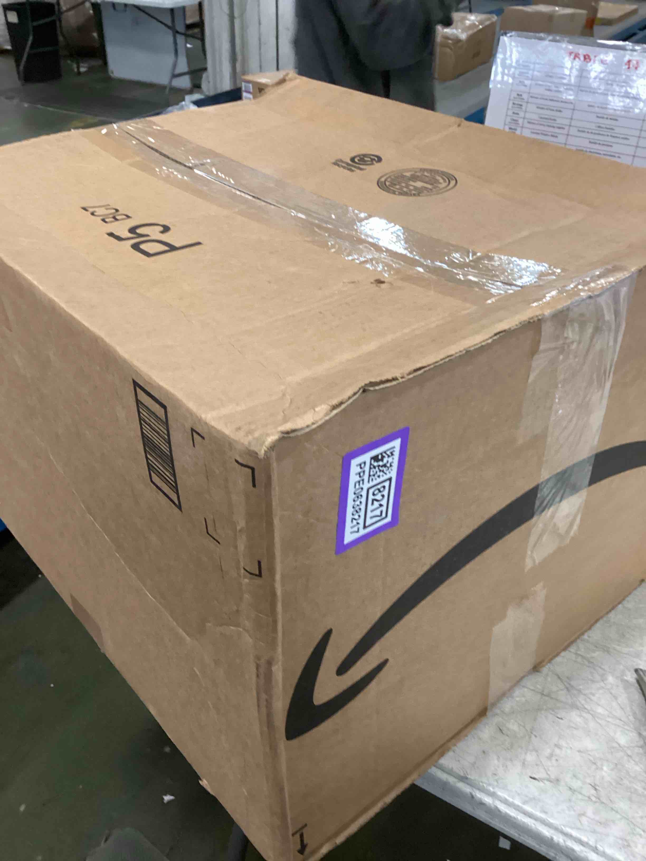 https://s3.amazonaws.com/lotting-images-prod/bidfta/PPE0638217_1730984767785.jpeg