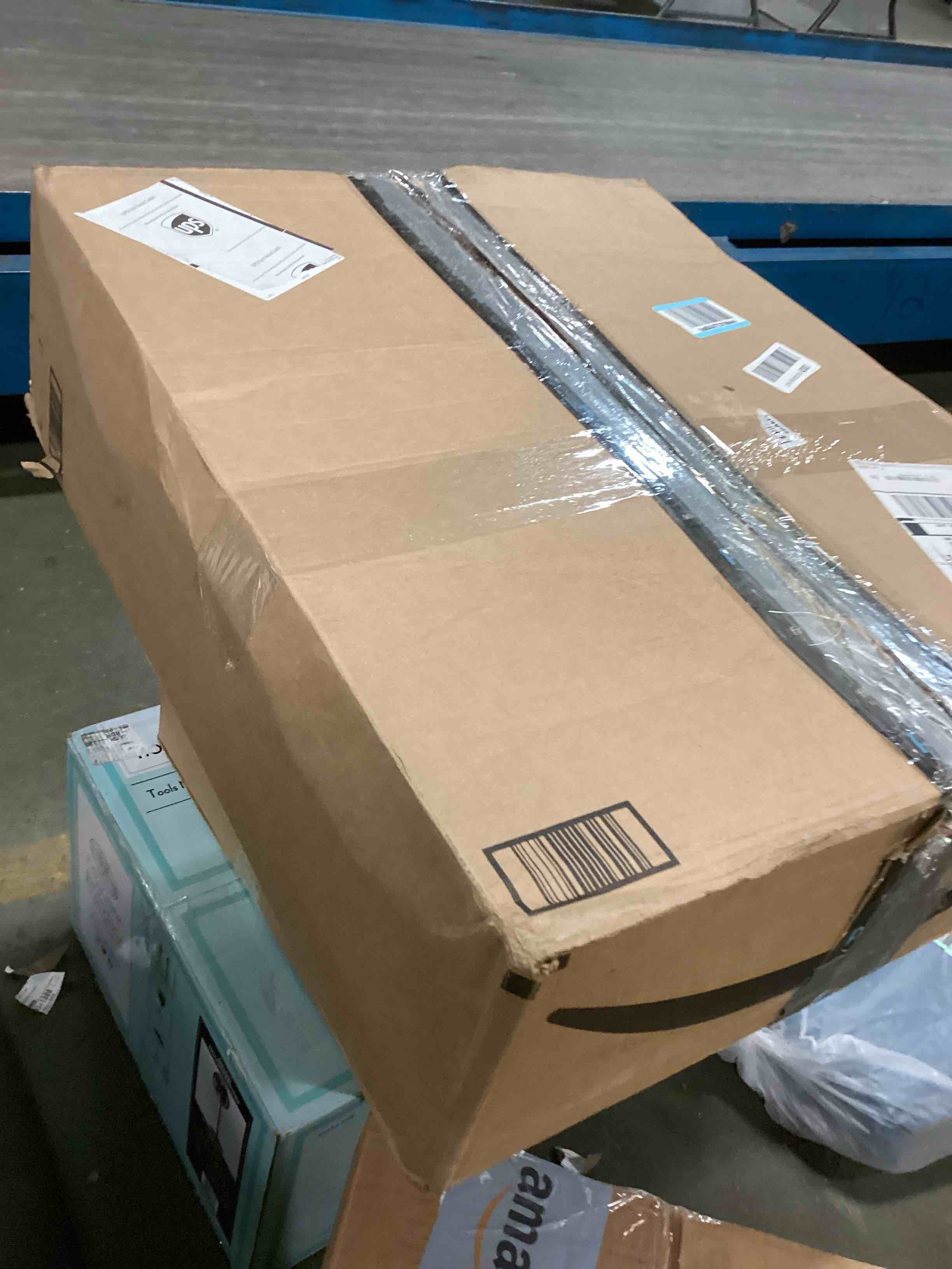 https://s3.amazonaws.com/lotting-images-prod/bidfta/PPE0638985_1730724425241.jpeg