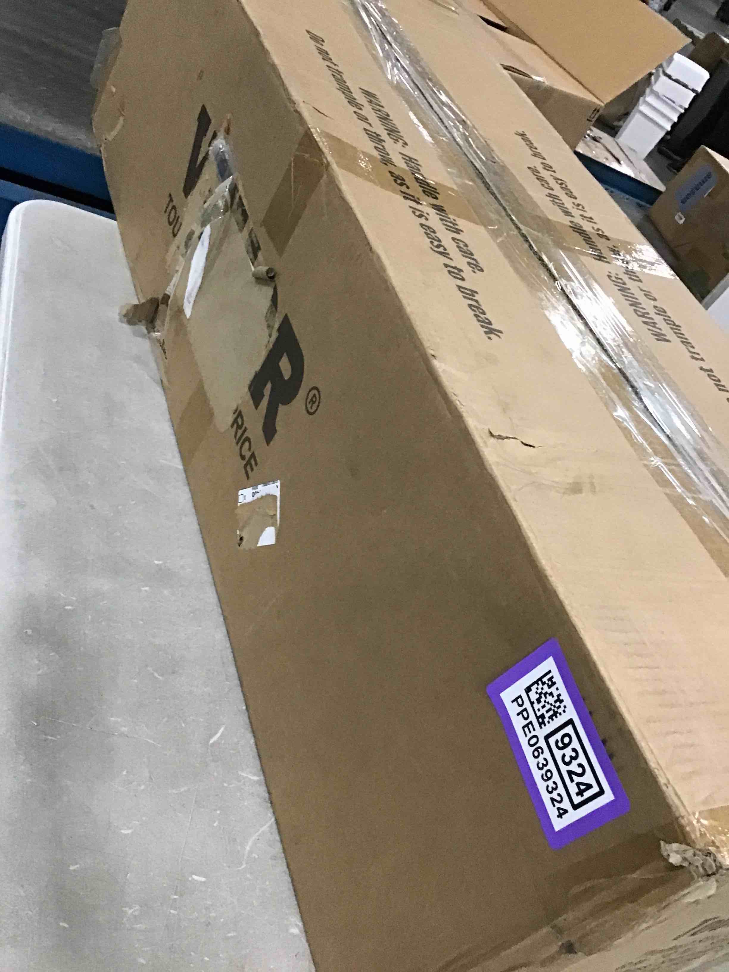 https://s3.amazonaws.com/lotting-images-prod/bidfta/PPE0639324_1730463901744.jpeg
