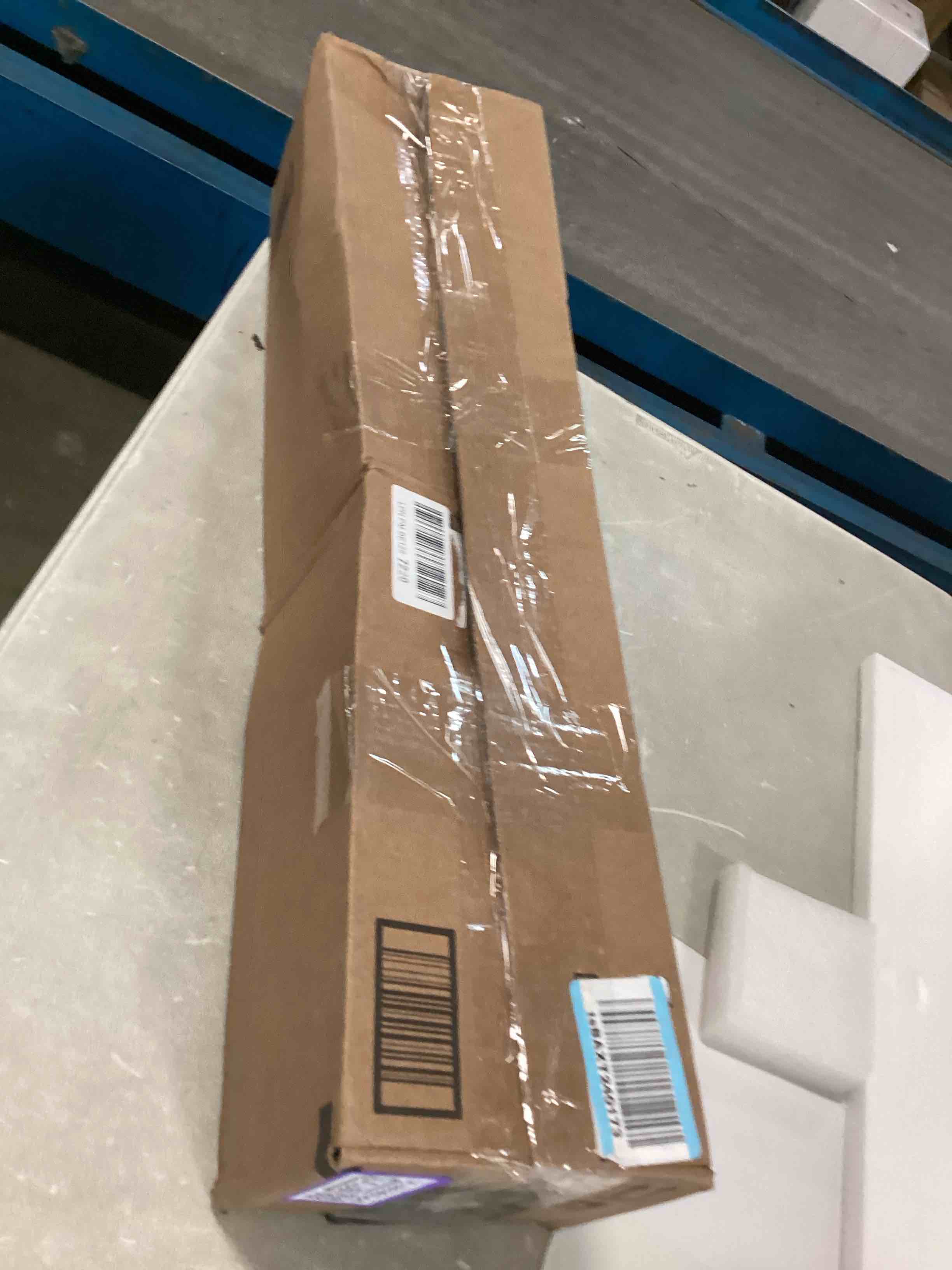 https://s3.amazonaws.com/lotting-images-prod/bidfta/PPE0639731_1730225620158.jpeg