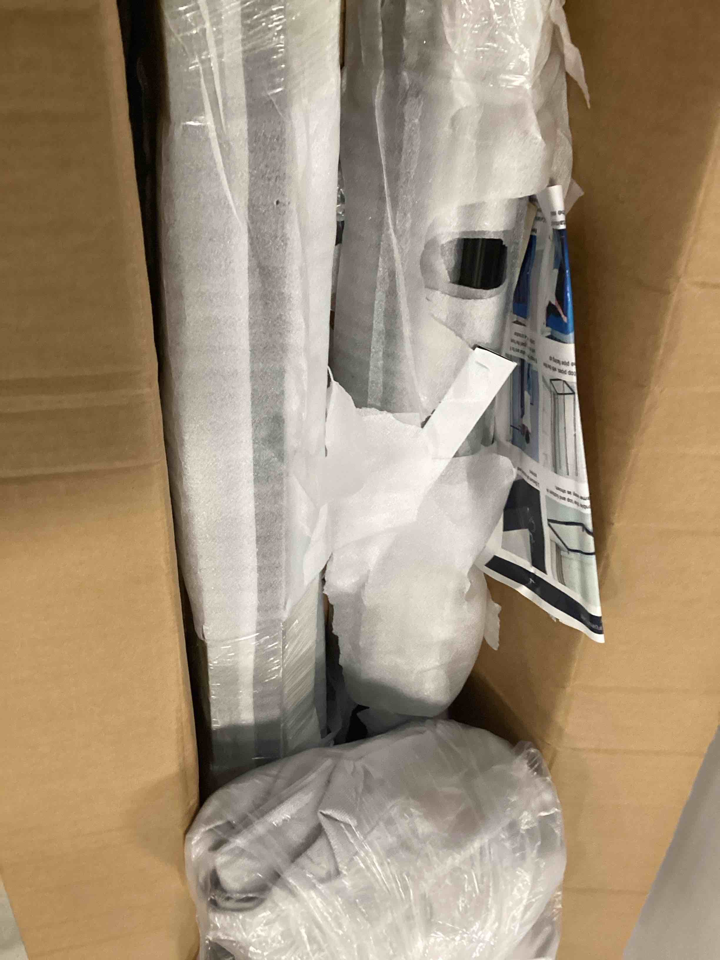 https://s3.amazonaws.com/lotting-images-prod/bidfta/PPE0639816_1730209417579.jpeg