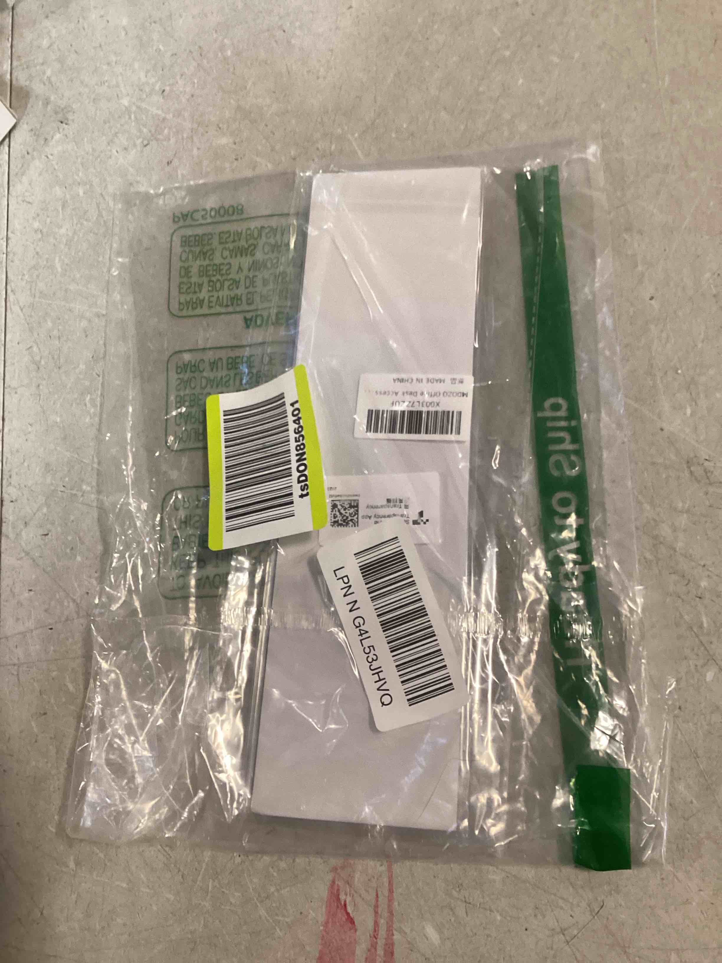 https://s3.amazonaws.com/lotting-images-prod/bidfta/PPE0640761_1731443582257.jpeg