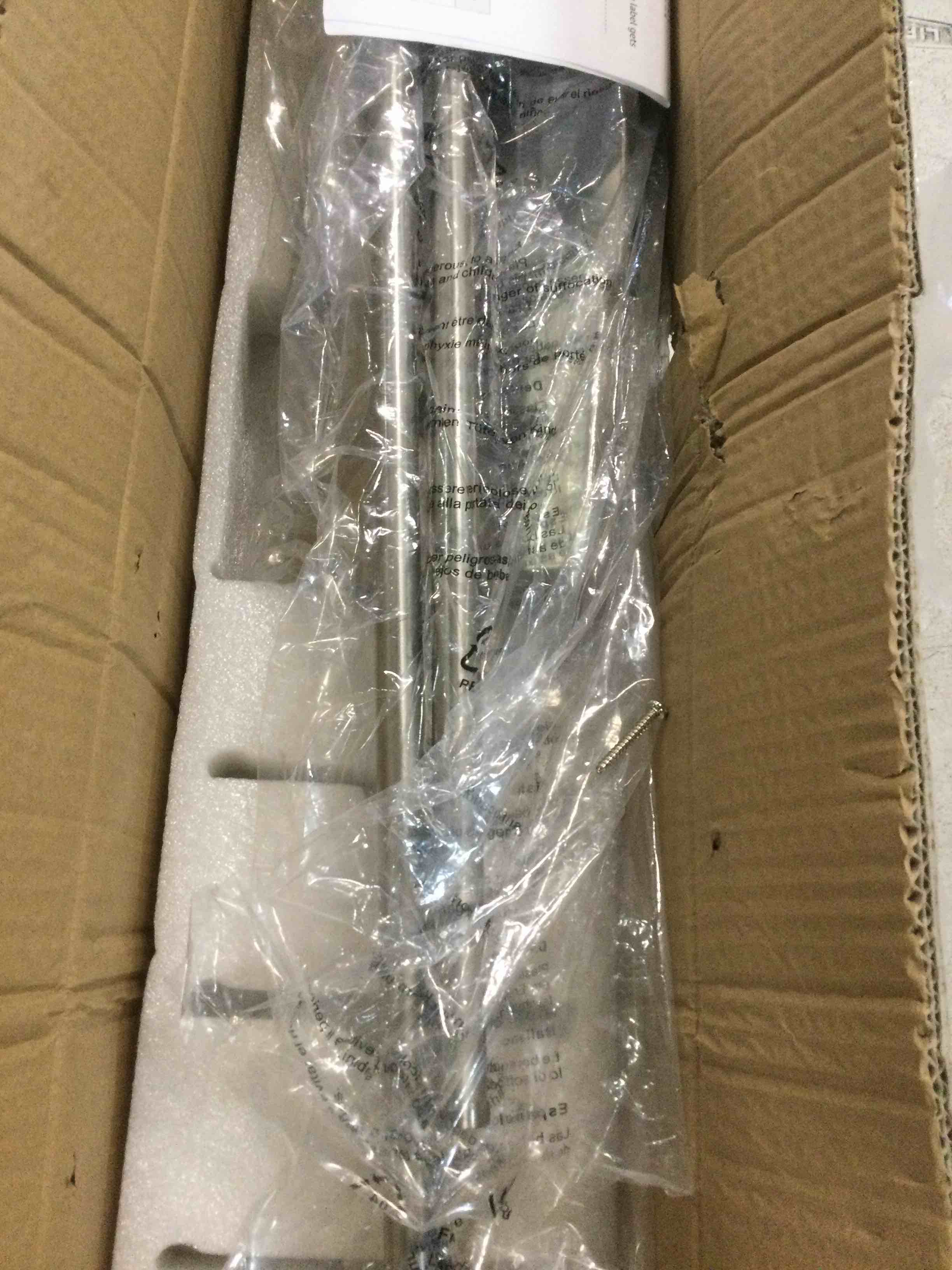 https://s3.amazonaws.com/lotting-images-prod/bidfta/PPE0640871_1731346027654.jpeg