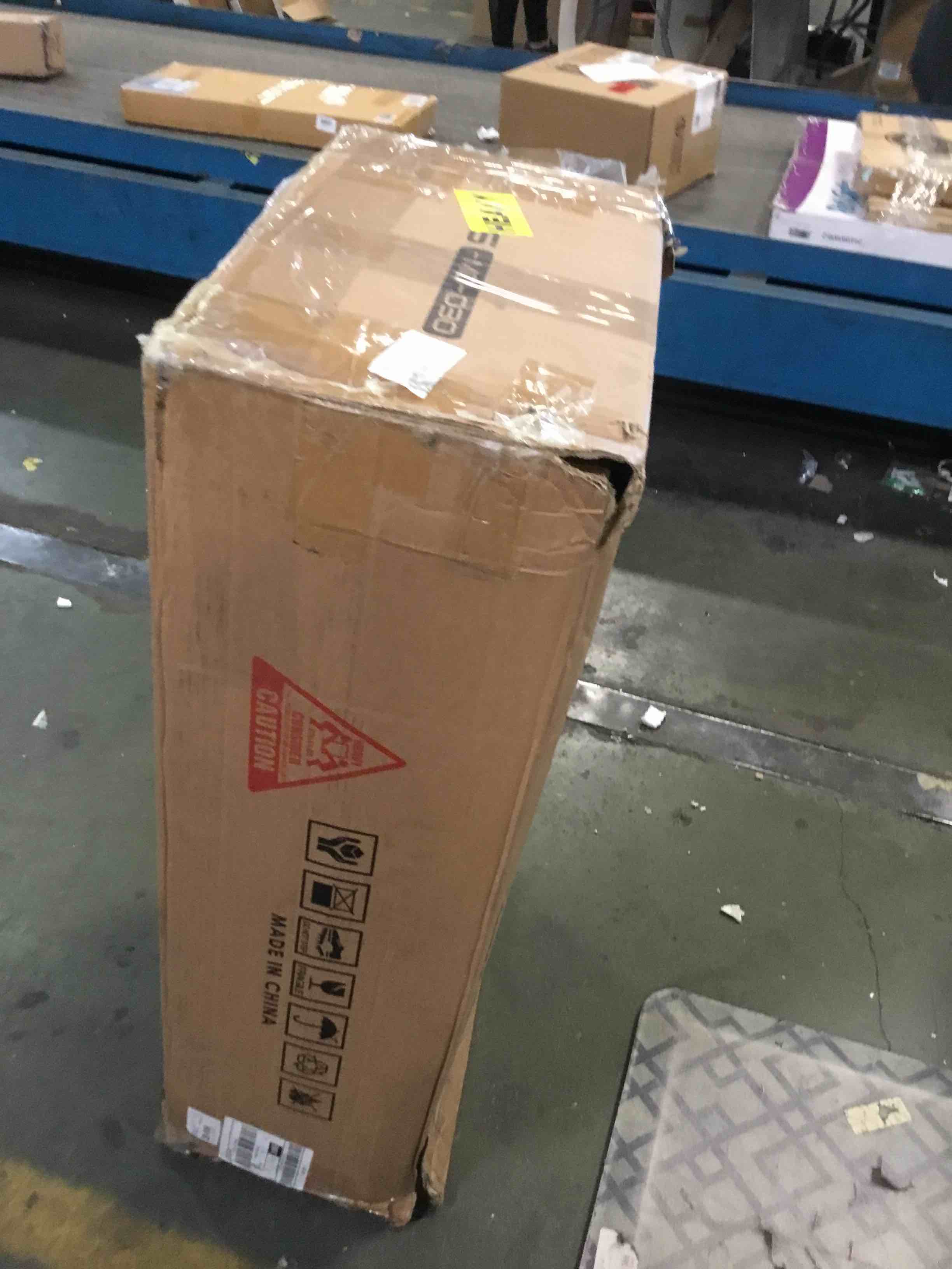 https://s3.amazonaws.com/lotting-images-prod/bidfta/PPE0640994_1731338621997.jpeg