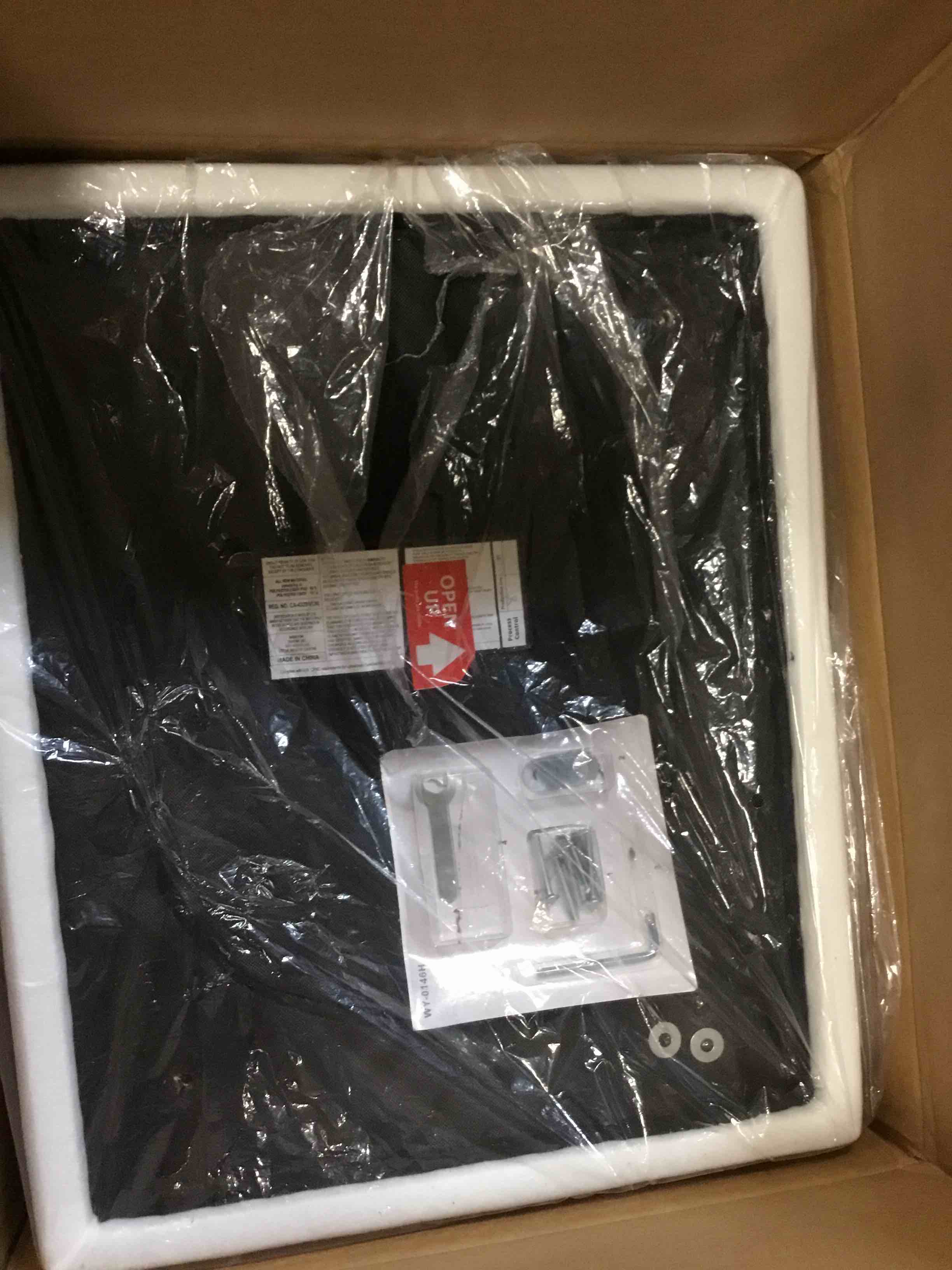 https://s3.amazonaws.com/lotting-images-prod/bidfta/PPE0641664_1730828337696.jpeg