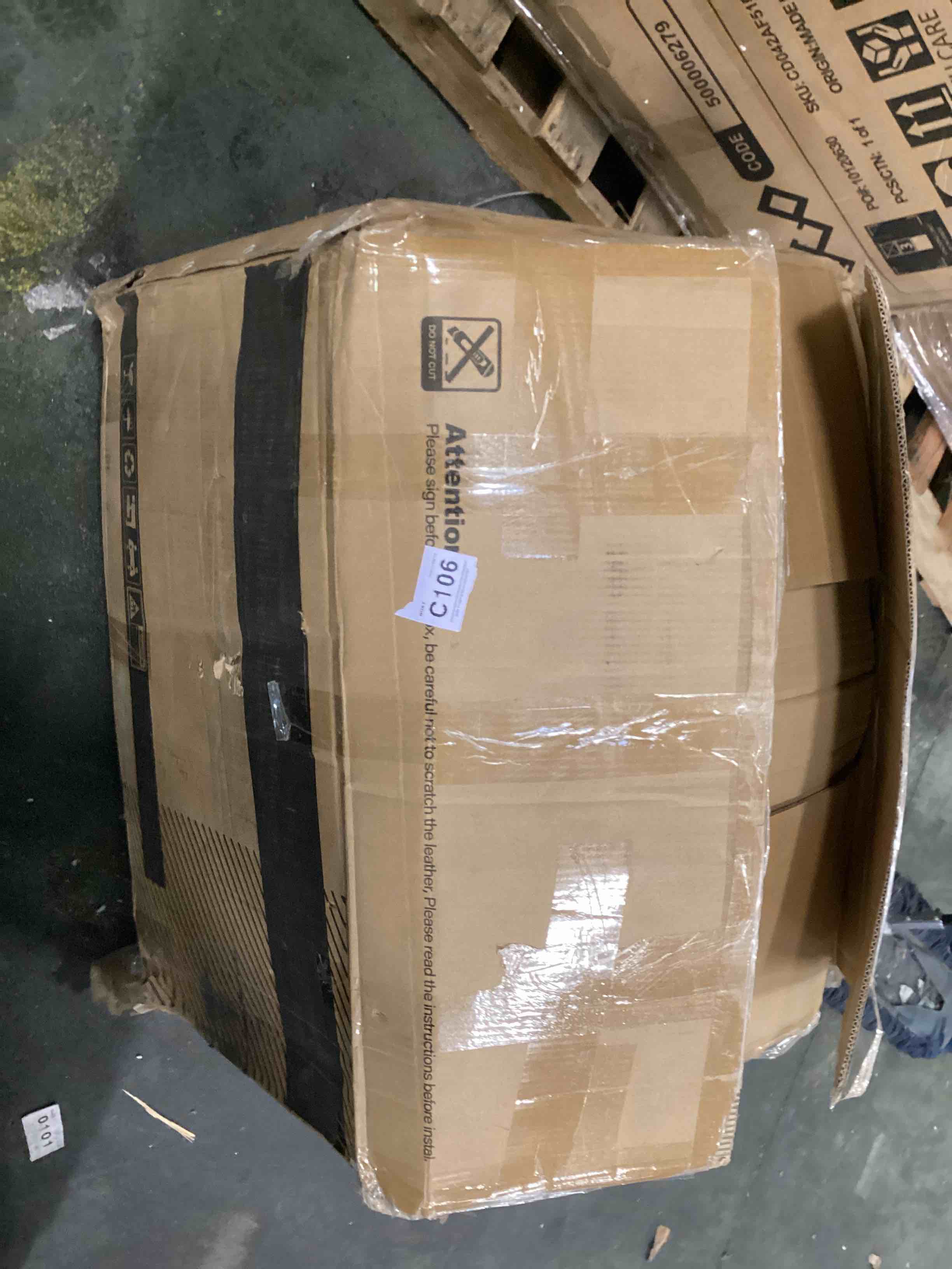 https://s3.amazonaws.com/lotting-images-prod/bidfta/PPE0642308_1733752217573.jpeg