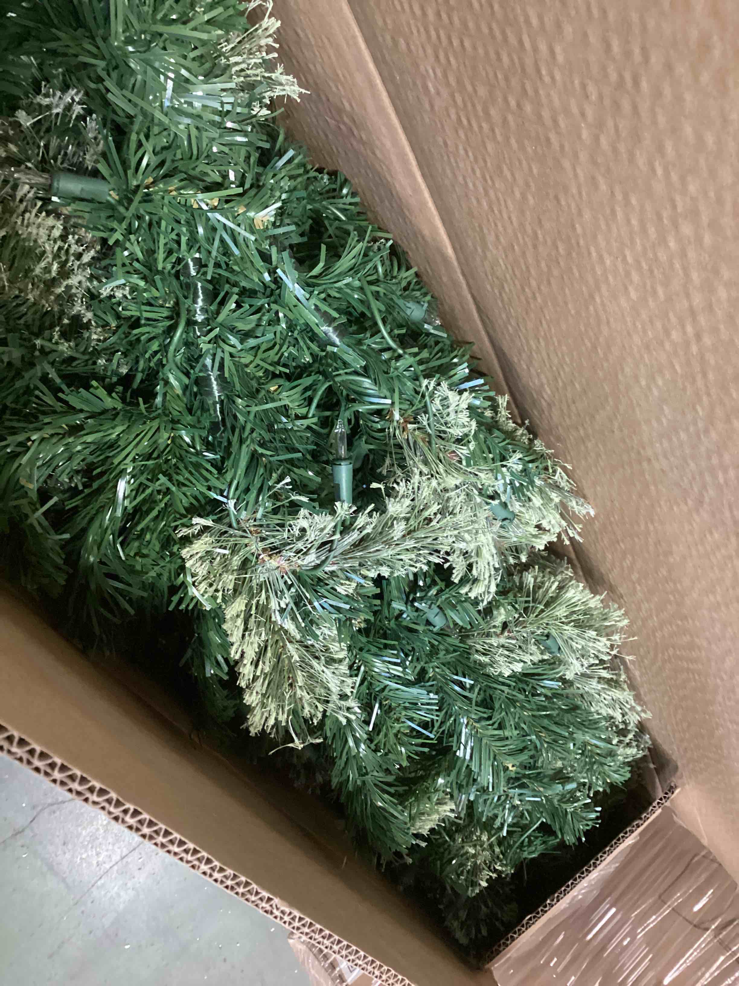 https://s3.amazonaws.com/lotting-images-prod/bidfta/PPE0642818_1732910024389.jpeg