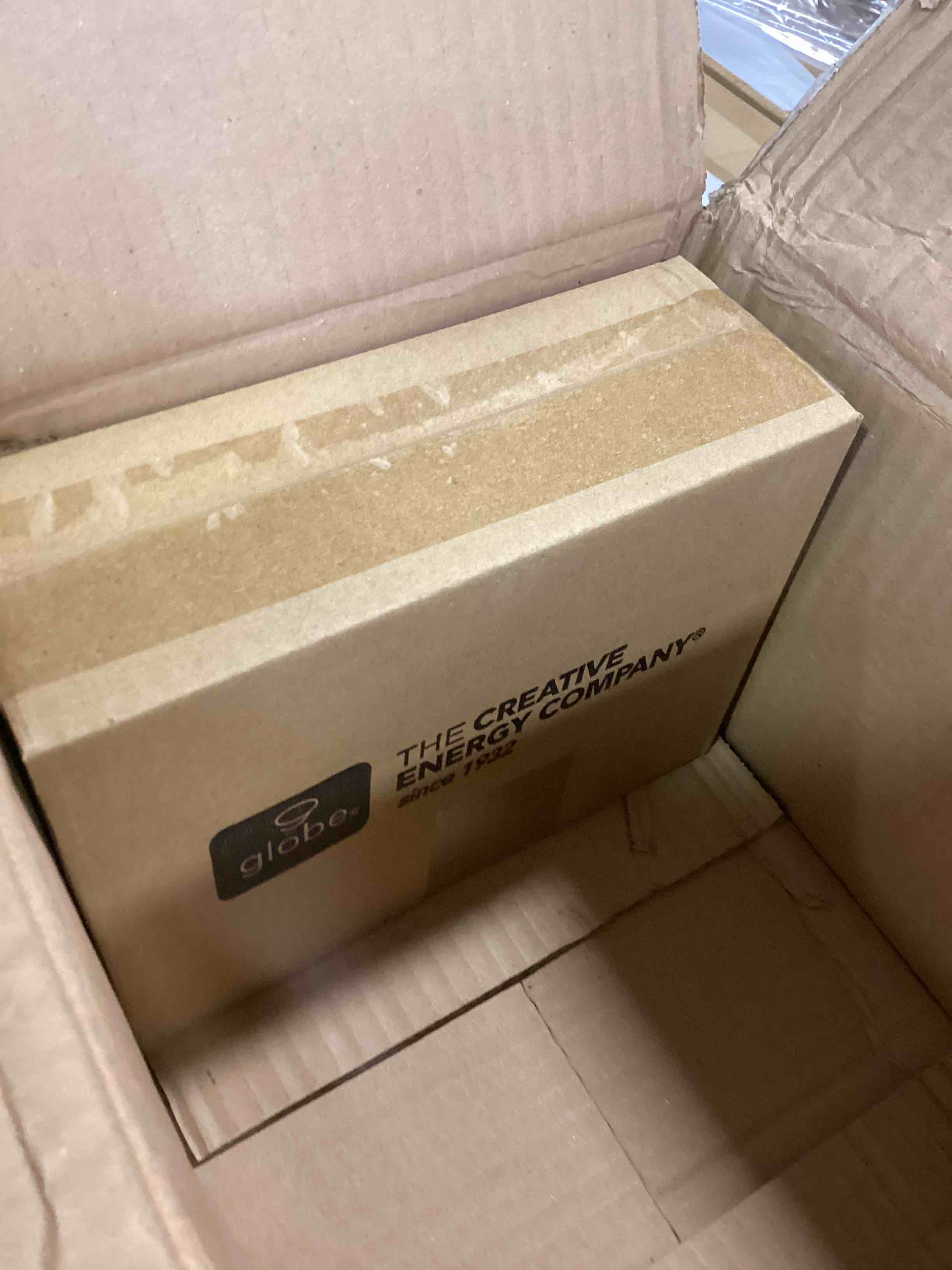 https://s3.amazonaws.com/lotting-images-prod/bidfta/PPE0643019_1732646932835.jpeg