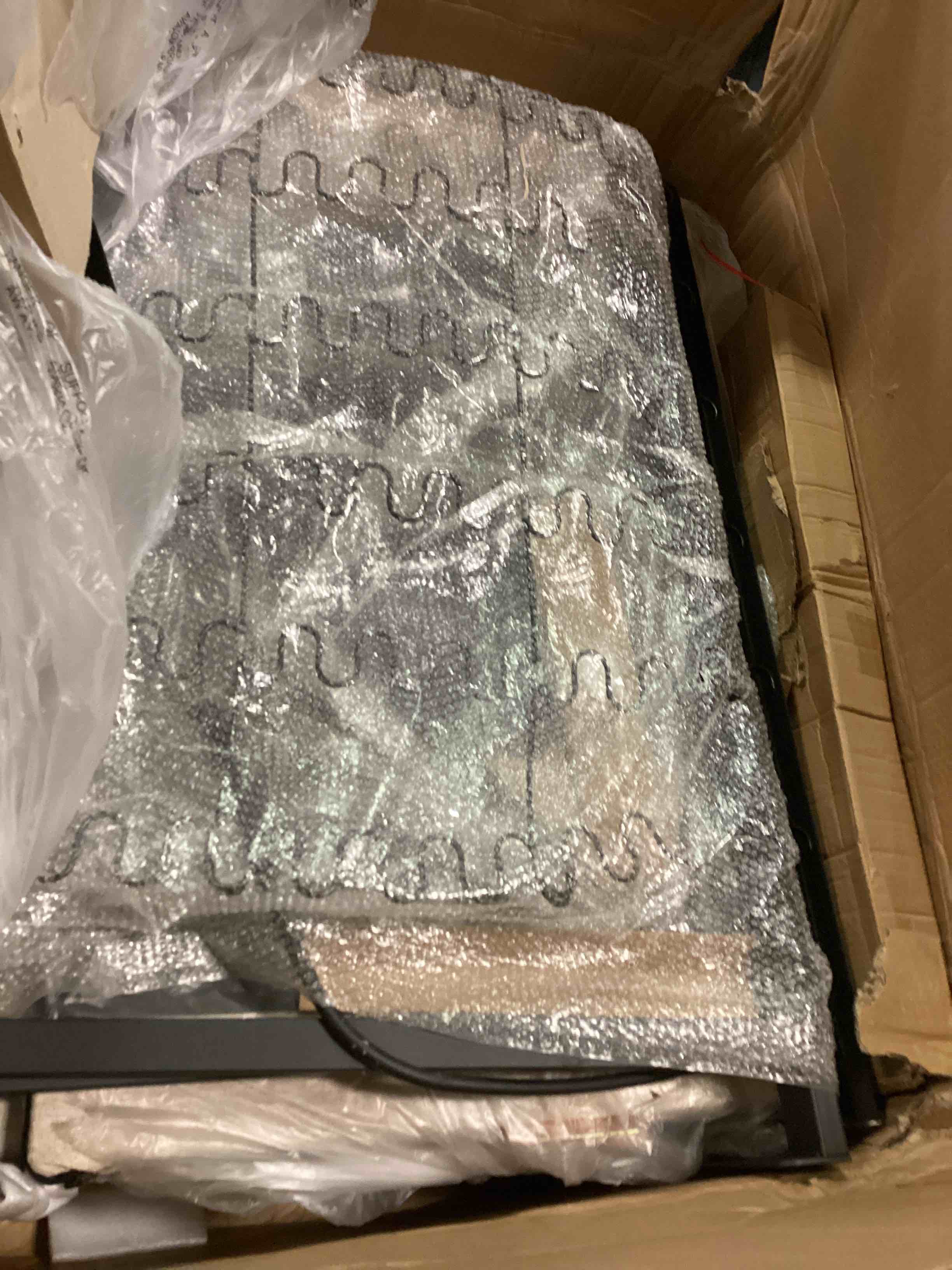 https://s3.amazonaws.com/lotting-images-prod/bidfta/PPE0643543_1732035157611.jpeg