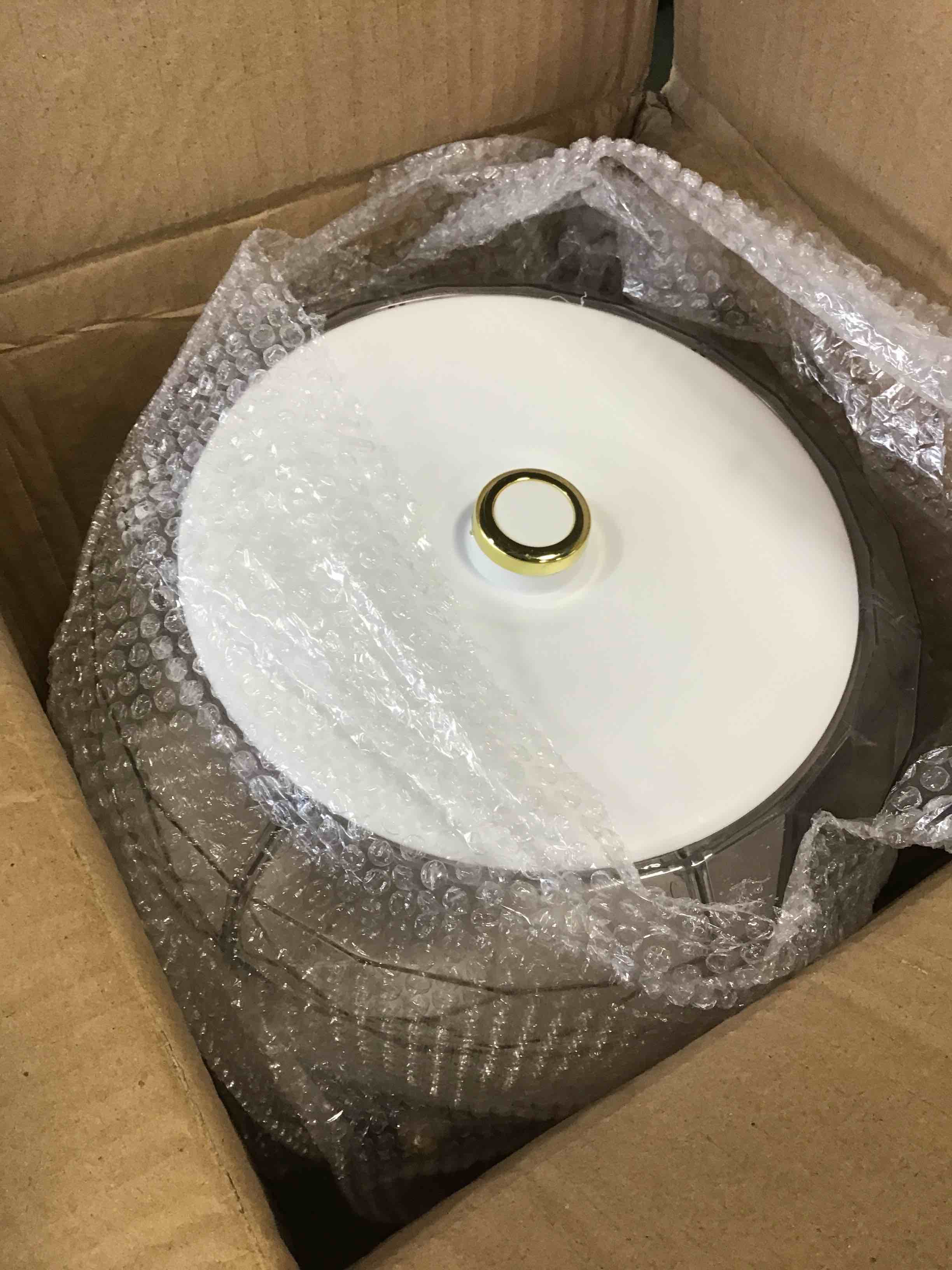 https://s3.amazonaws.com/lotting-images-prod/bidfta/PPE0644013_1730728436898.jpeg