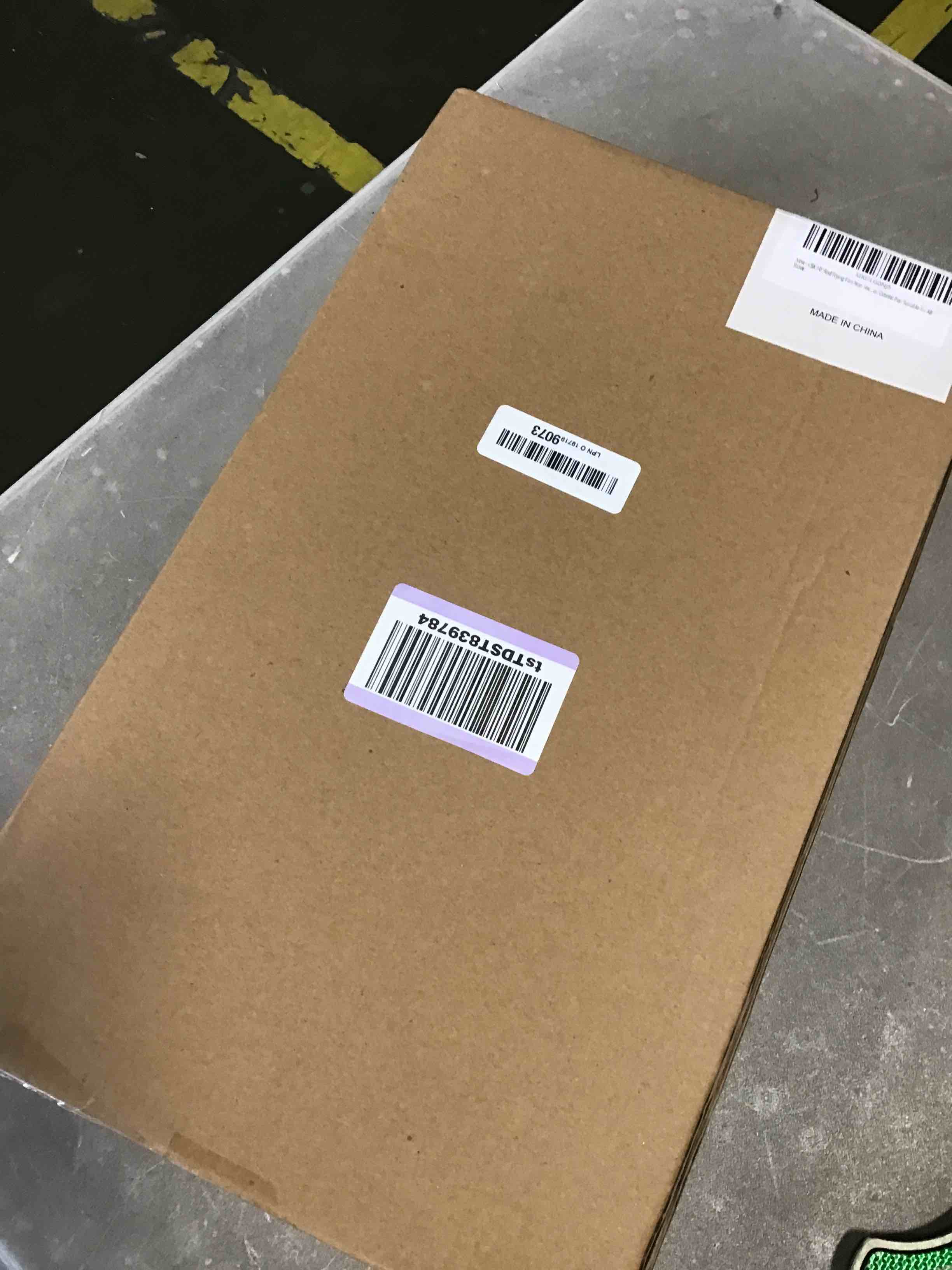 https://s3.amazonaws.com/lotting-images-prod/bidfta/PPE0644015_1730728859413.jpeg
