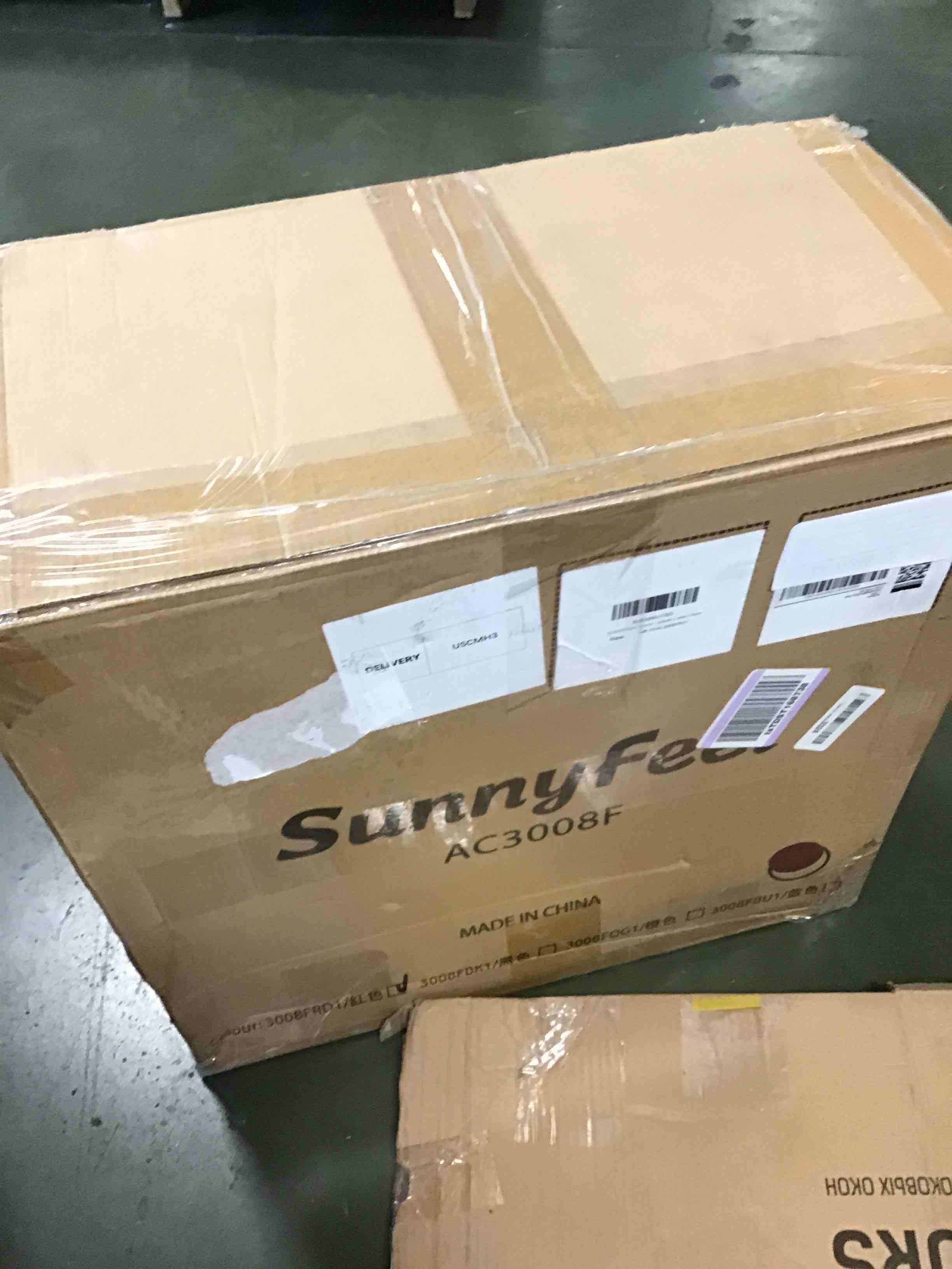 https://s3.amazonaws.com/lotting-images-prod/bidfta/PPE0644017_1730729229514.jpeg