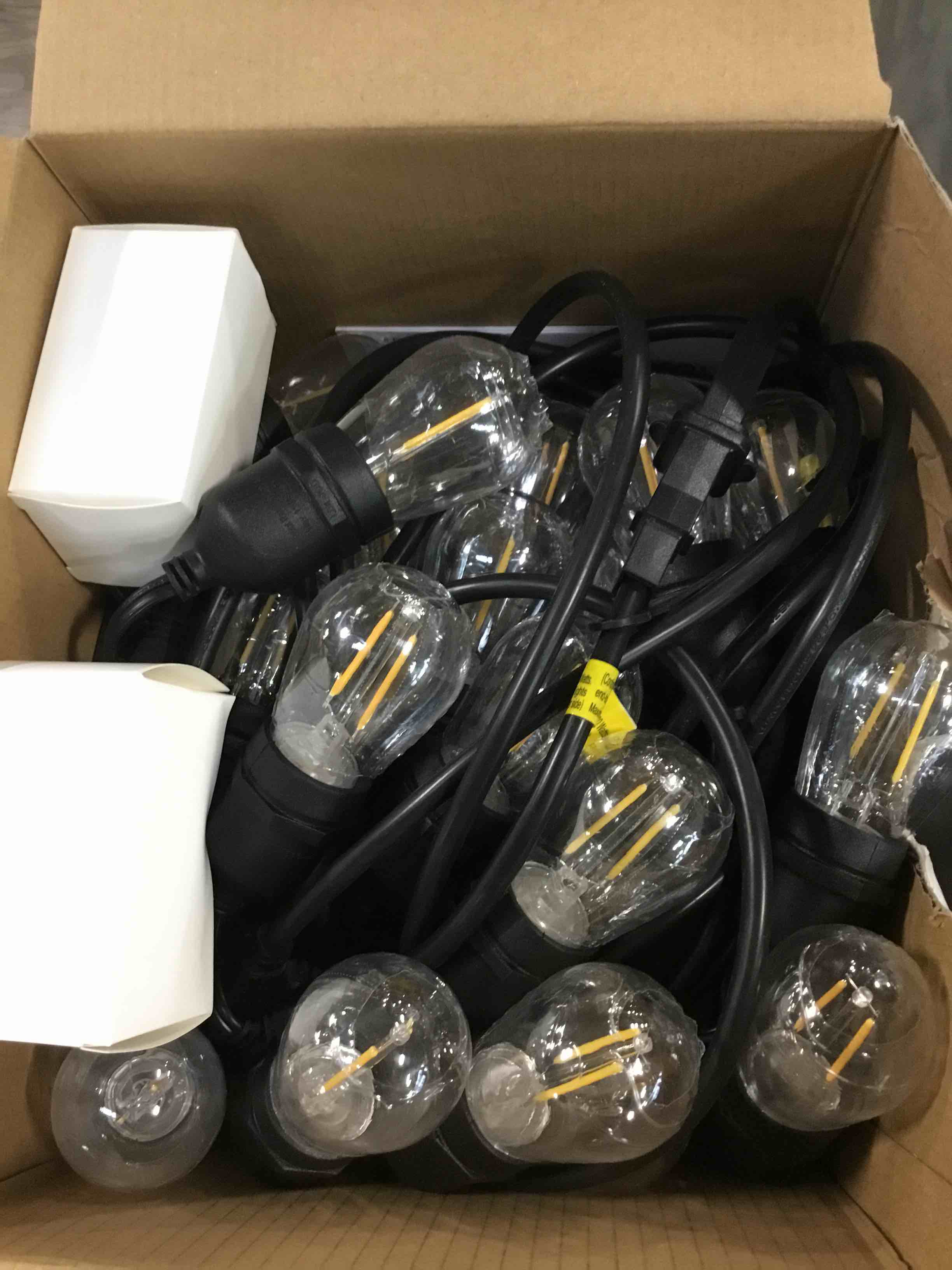 https://s3.amazonaws.com/lotting-images-prod/bidfta/PPE0646475_1732126529744.jpeg