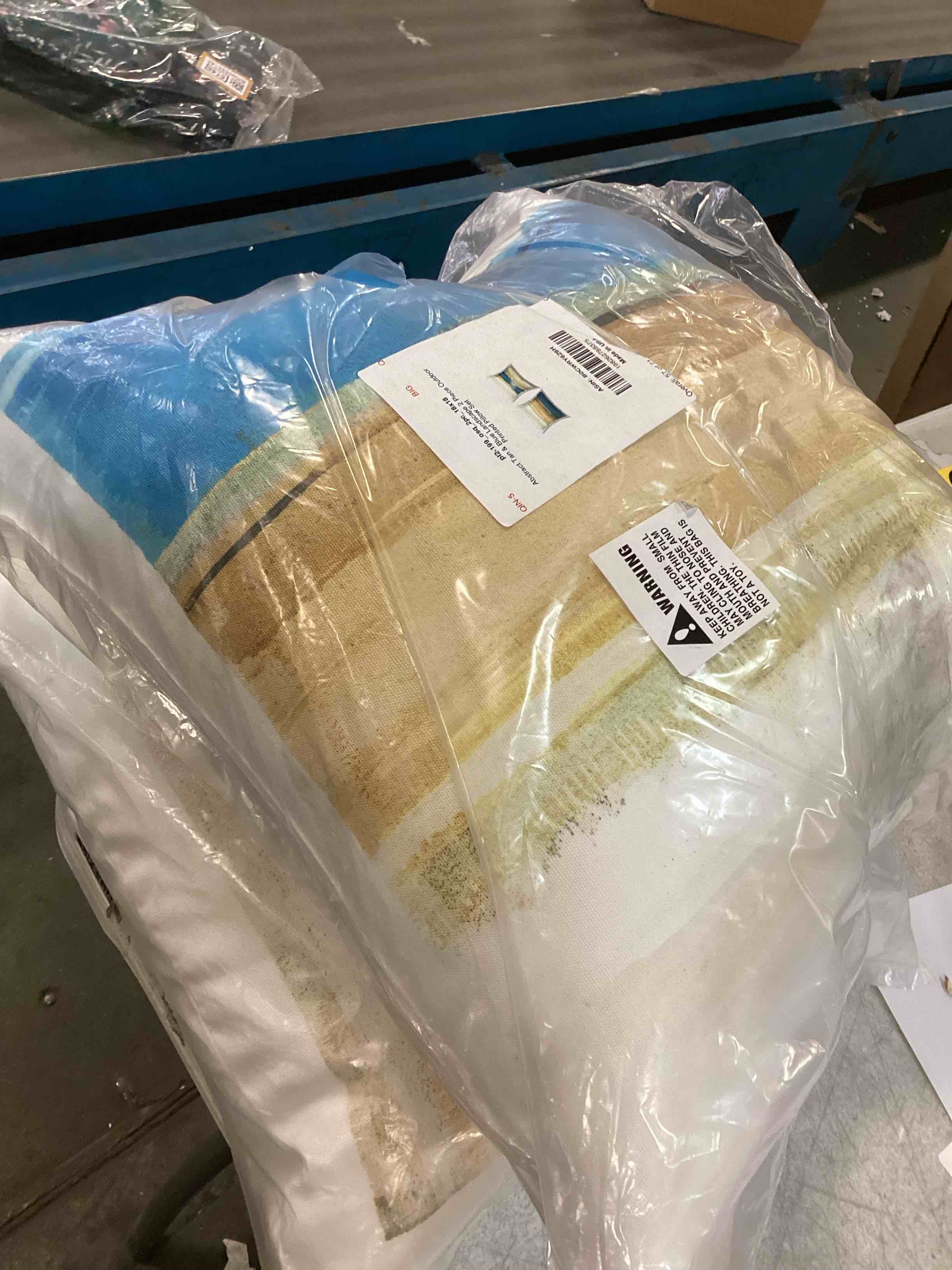 https://s3.amazonaws.com/lotting-images-prod/bidfta/PPE0652022_1732216355977.jpeg