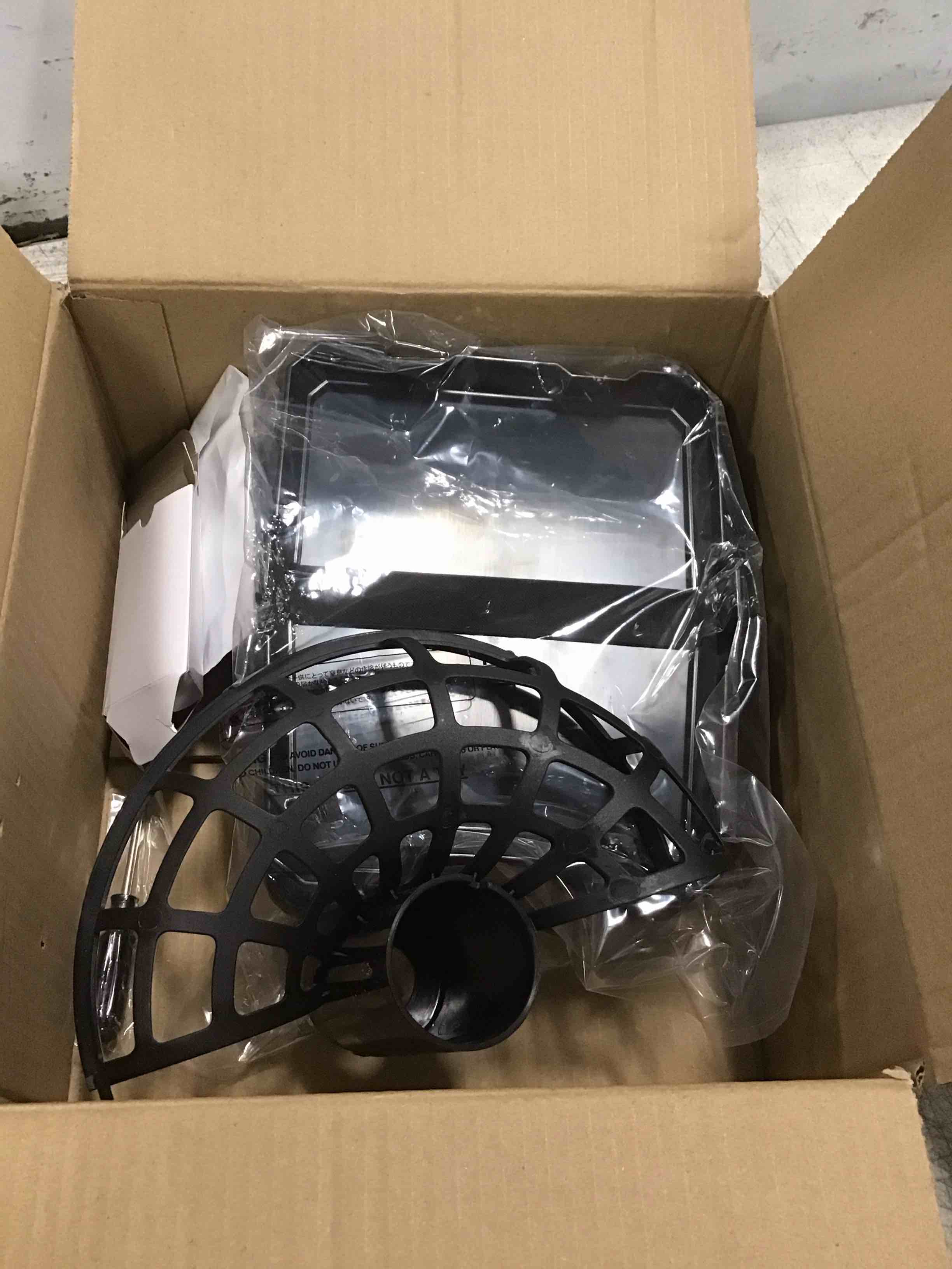 https://s3.amazonaws.com/lotting-images-prod/bidfta/PPE0656236_1732373072600.jpeg