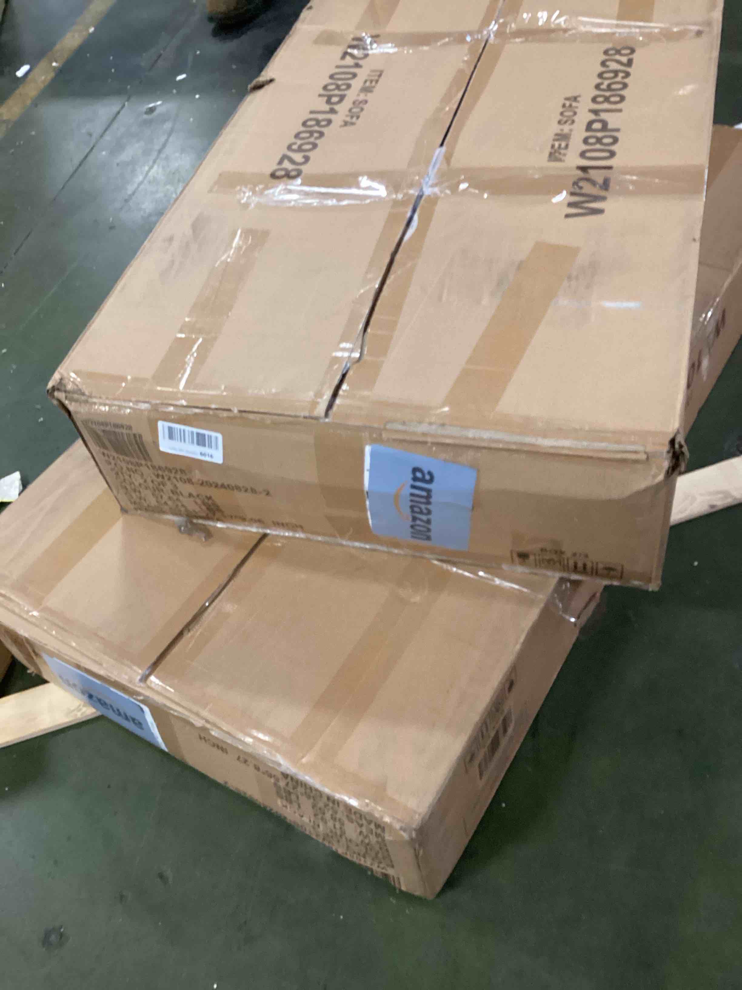 https://s3.amazonaws.com/lotting-images-prod/bidfta/PPE0658003_1735851822601.jpeg