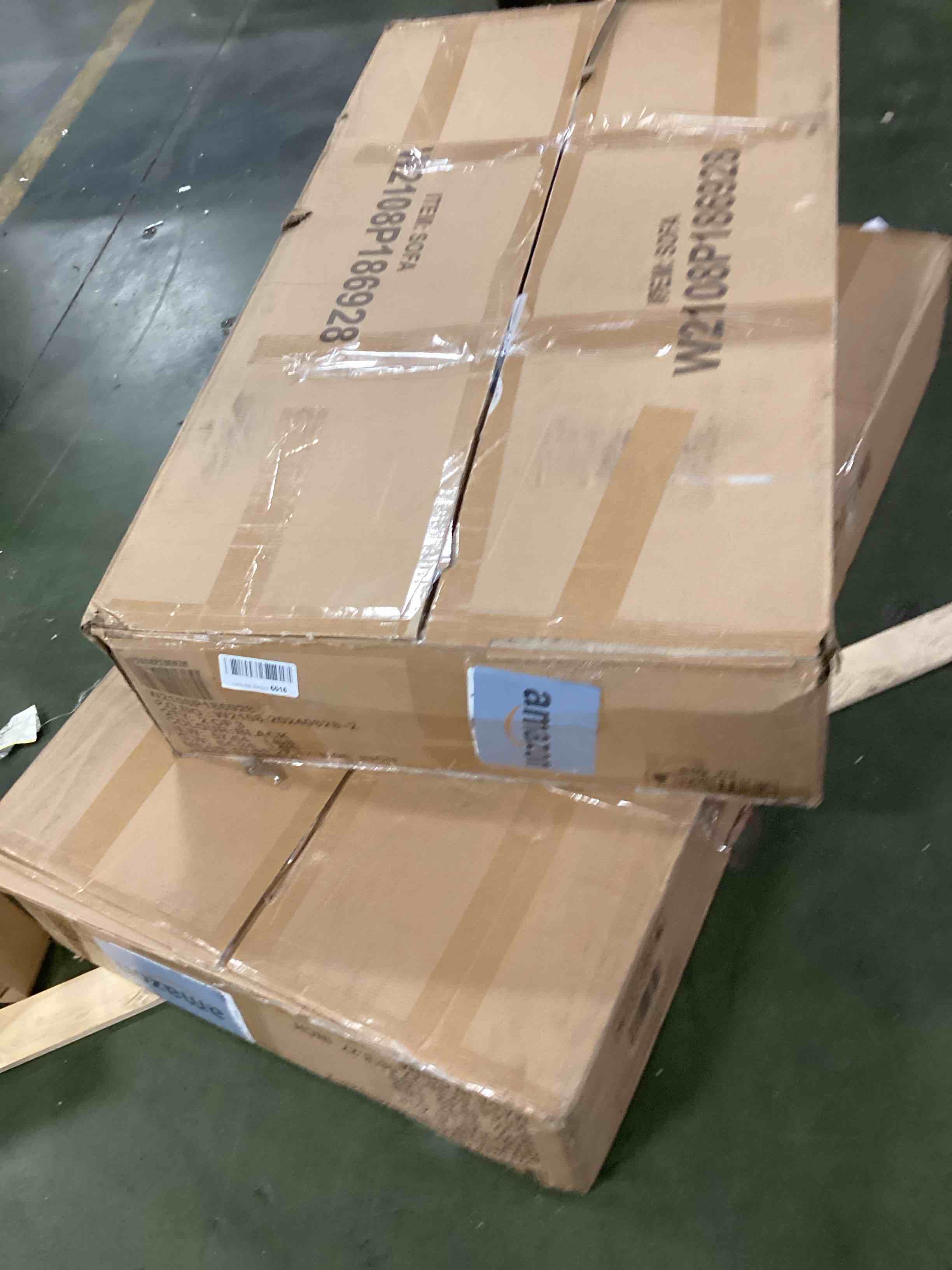 https://s3.amazonaws.com/lotting-images-prod/bidfta/PPE0658003_1735851830435.jpeg