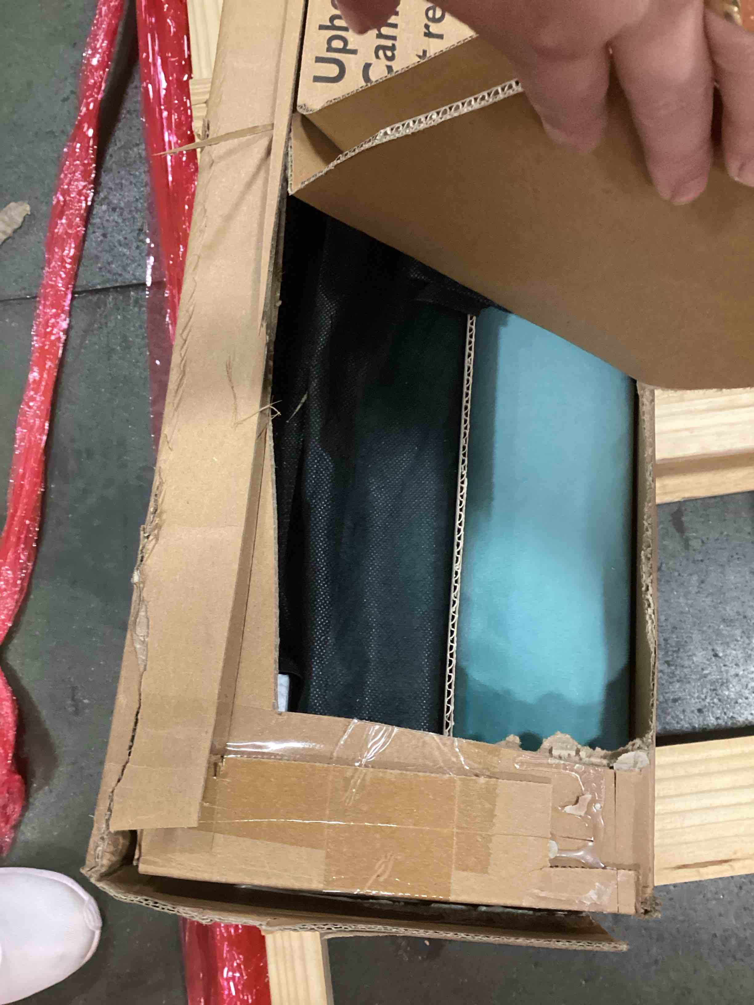 https://s3.amazonaws.com/lotting-images-prod/bidfta/PPE0658660_1734702453705.jpeg