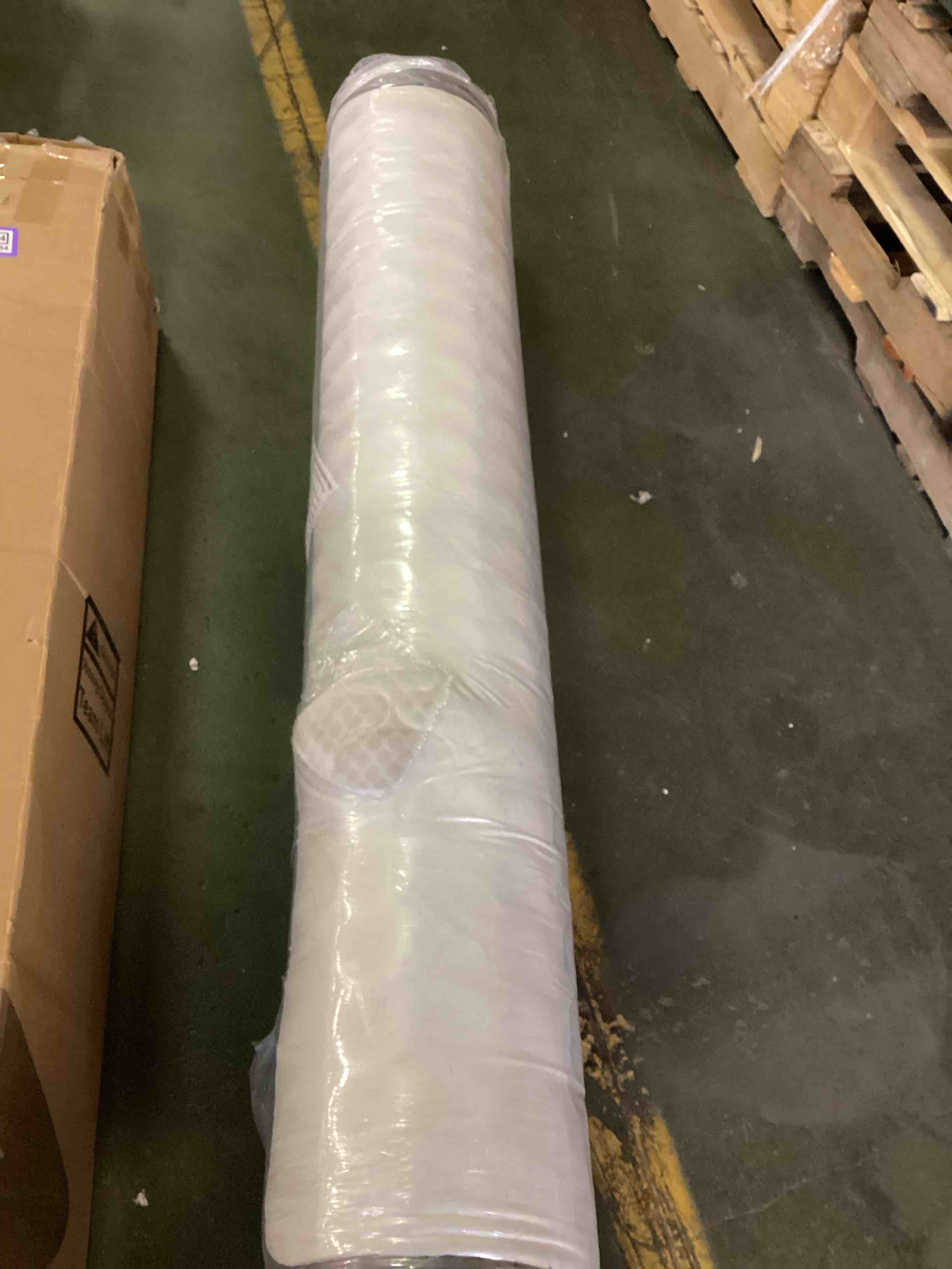 https://s3.amazonaws.com/lotting-images-prod/bidfta/PPE0658755_1734632616694.jpeg